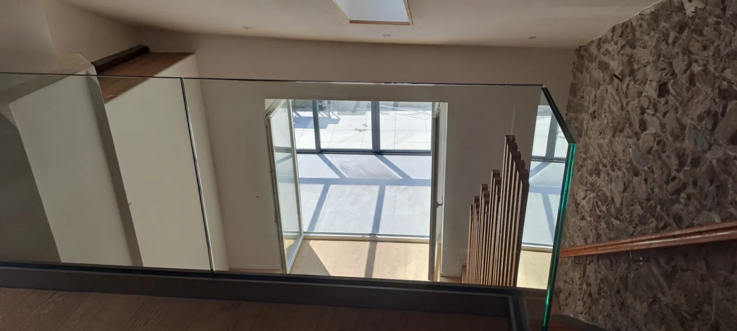 Renovated Apartment with Garden - Photo 16 of 37