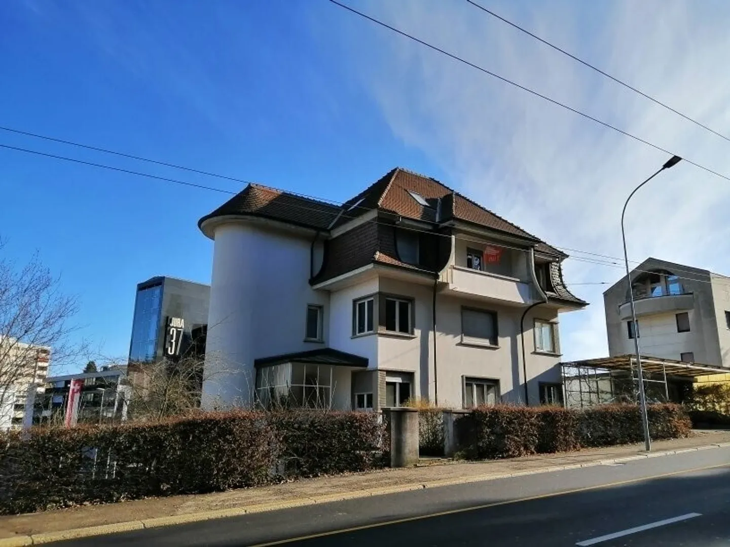 Spacieux logement de 3.5 pièces au centre-ville ! - Photo 1 sur 9