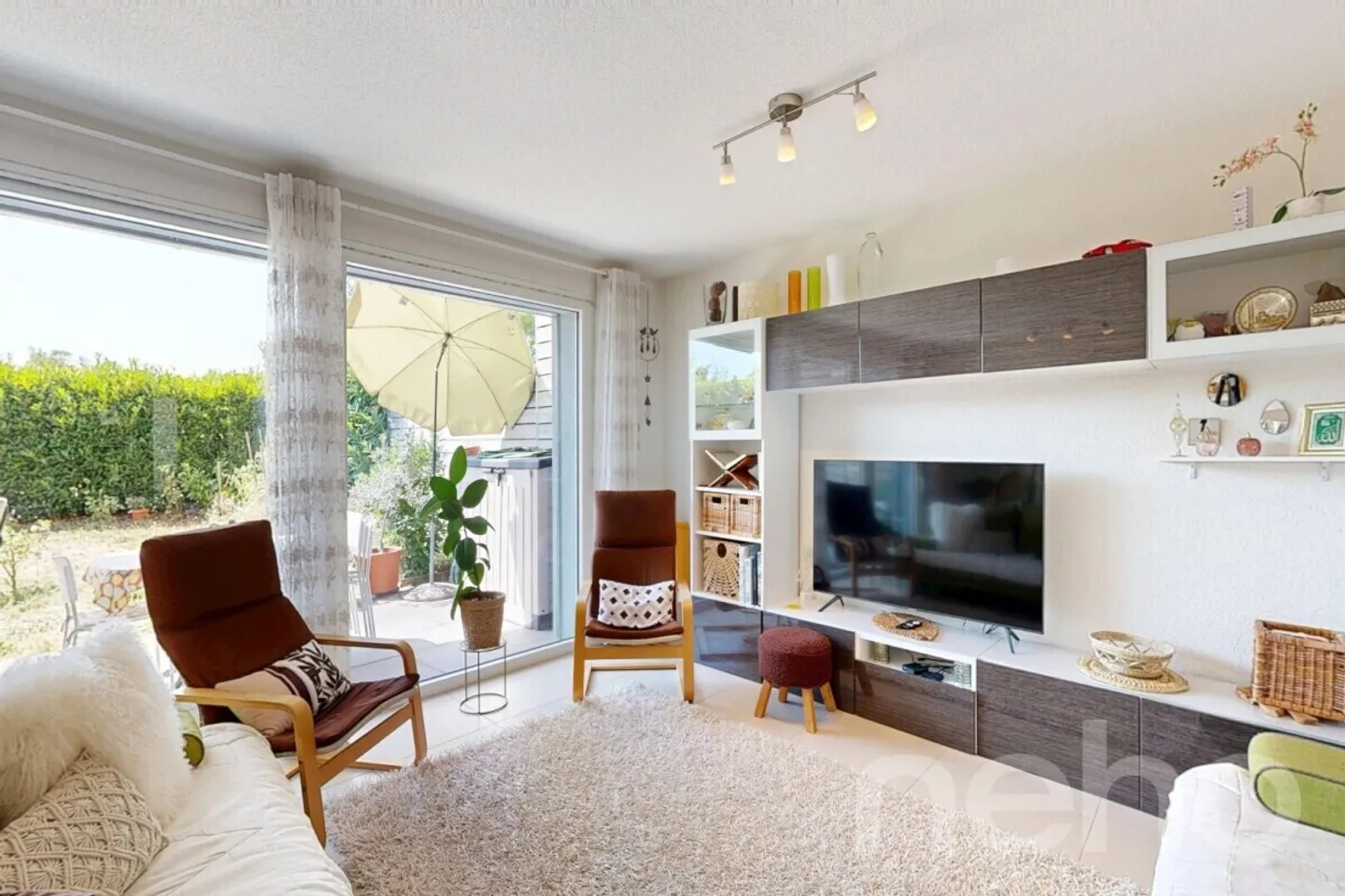 Wunderschönes Familienhaus mit 6,5 Zimmern - 170m² in Marin - Foto 5 von 12