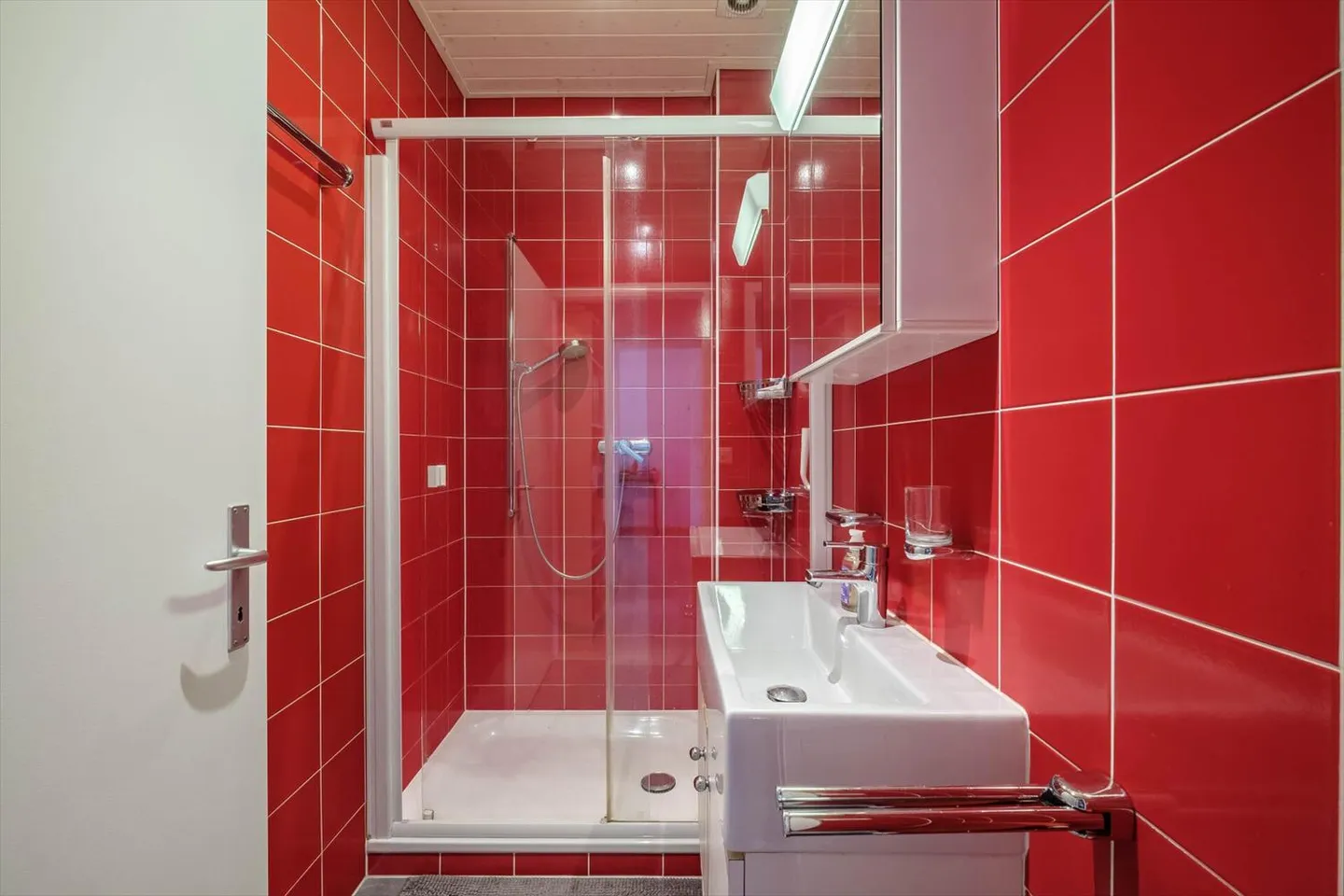 Exklusivität - Öko-ausgestattete 3-Zimmer-Villa - Foto 8 von 13