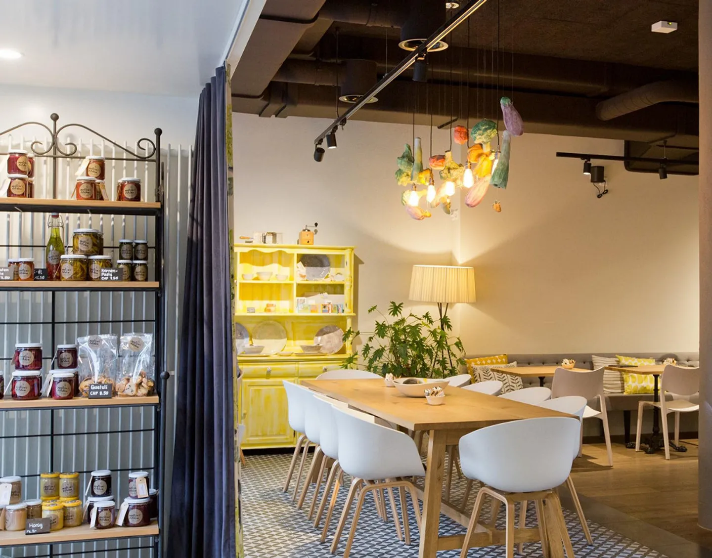 Florierende Restaurantgelegenheit - Foto 1 von 11