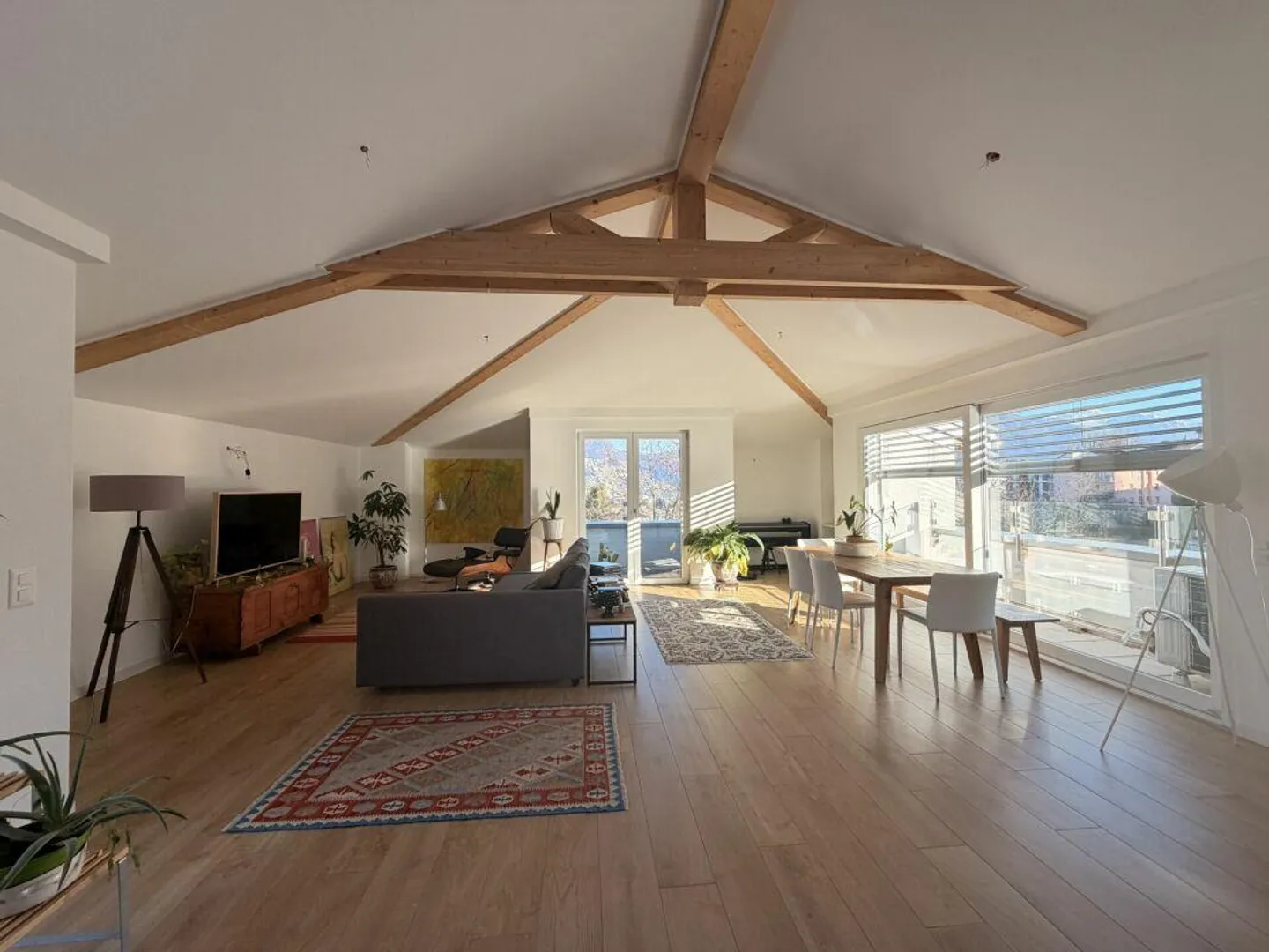 BREGANZONA · 159 M2 DUPLEX-PENTHOUSE MIT 100 M2 TERRASSE · LICHT · PRIVATSPHÄRE · FAMILIENRAUM - Foto 1 von 18