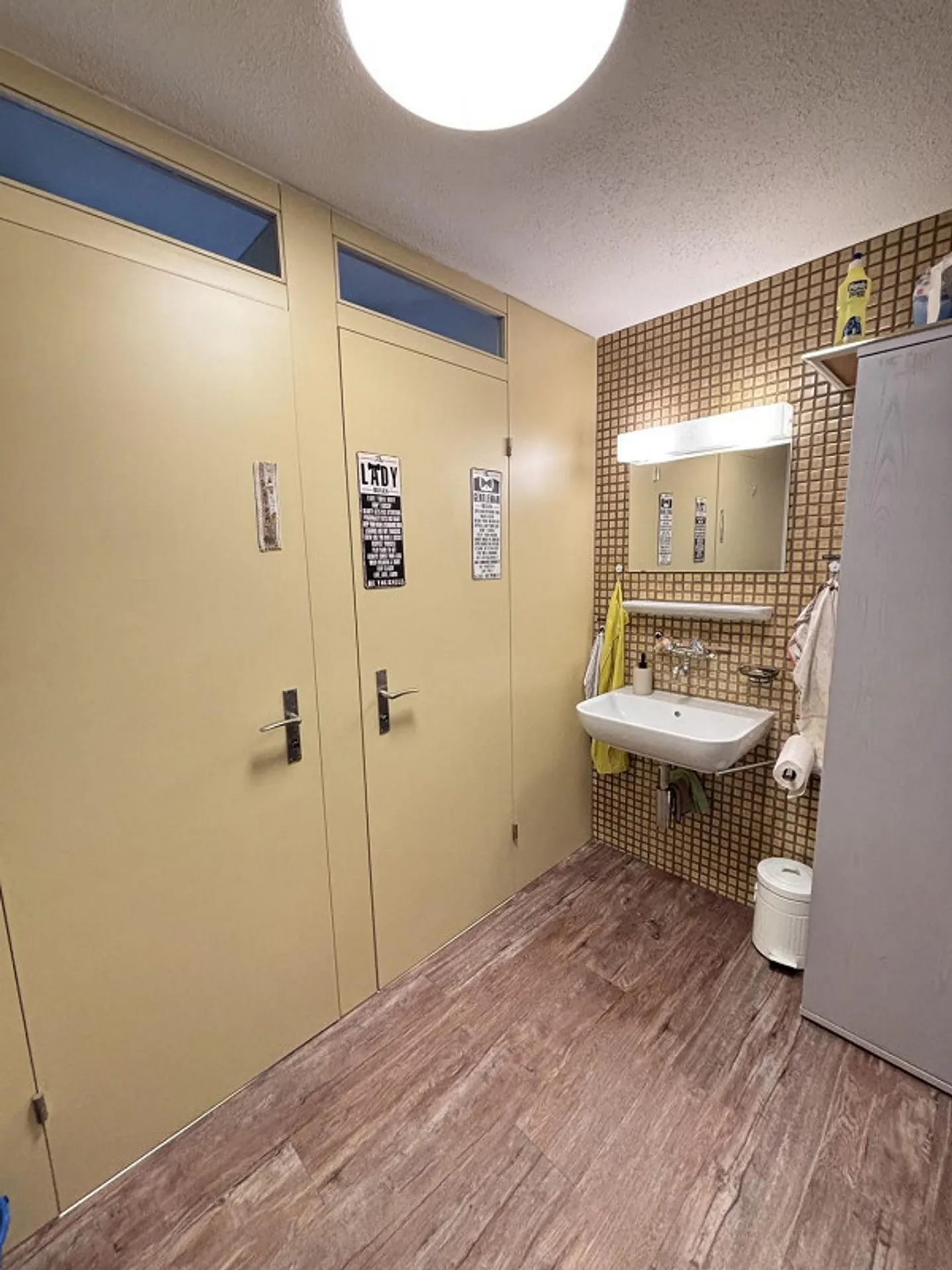 Zmitzt in the Kitchen - Your new office at the pulse of Zurich - Photo 7 of 8