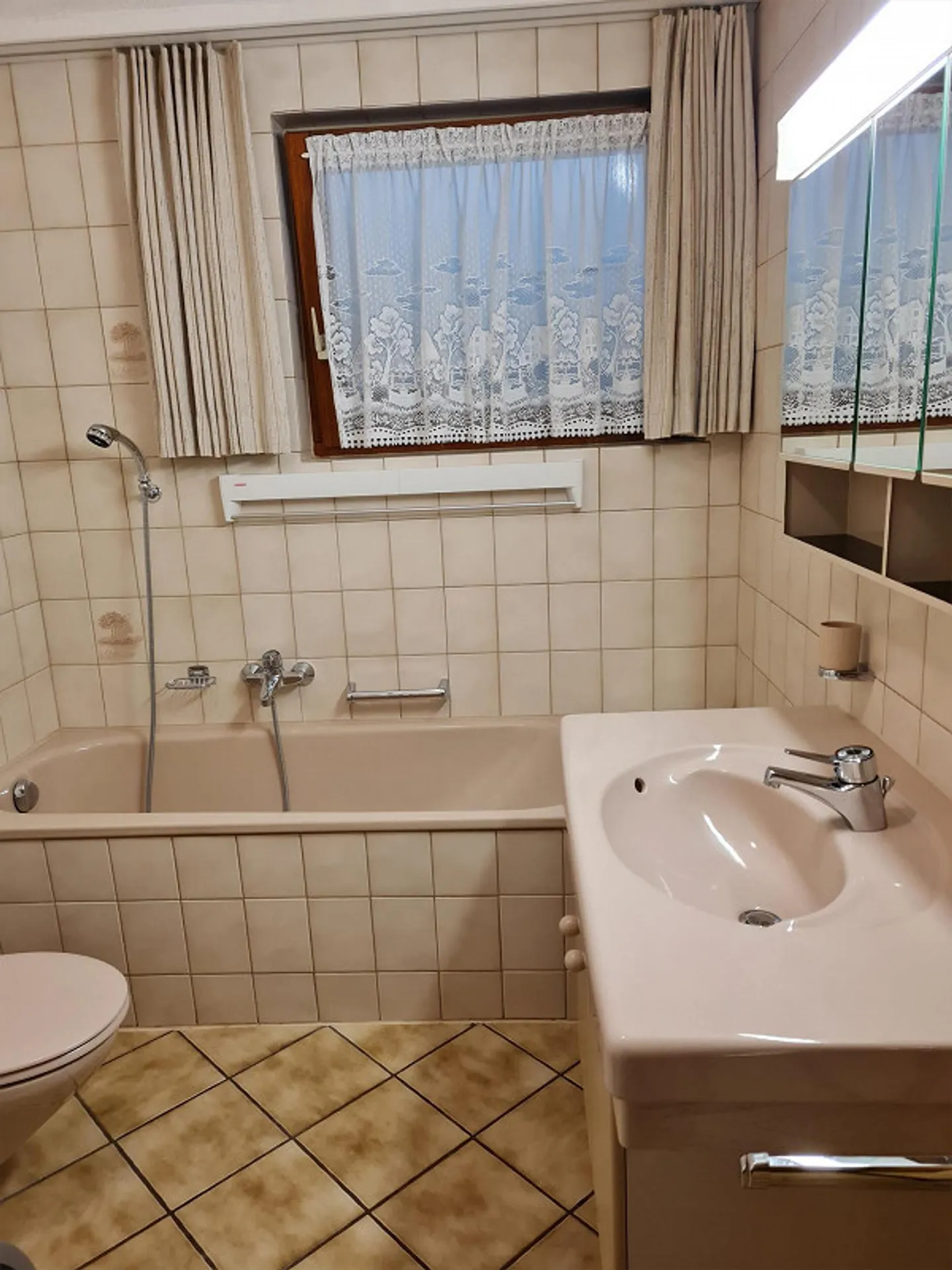 Appartement indépendant avec coin jardin - Photo 11 sur 13