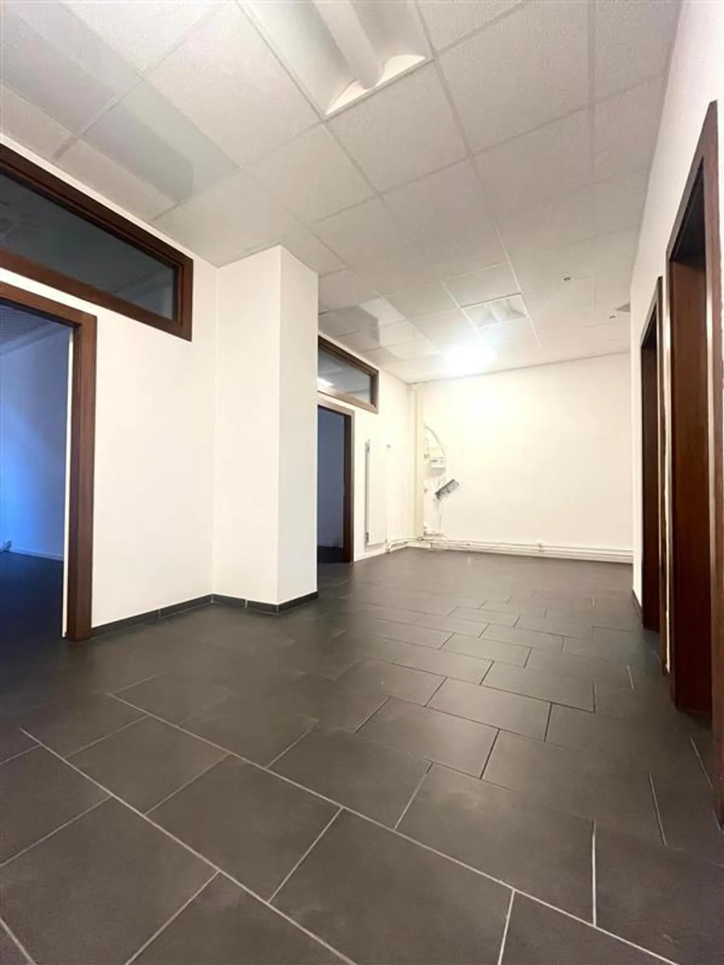 Magnificent offices near Cornavin station - Photo 2 of 8