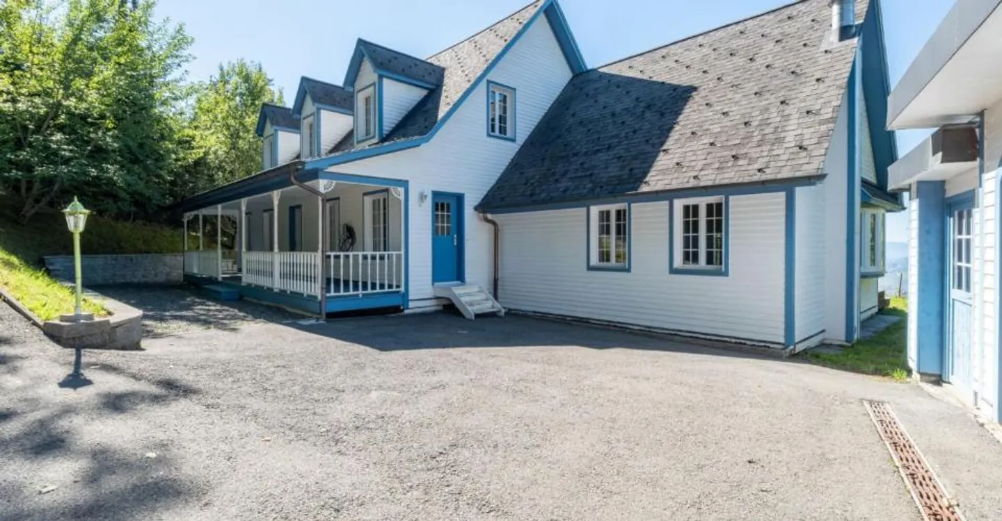 Villa individuelle de 8,5 pièces dans un environnement préservé - Photo 11 of 11