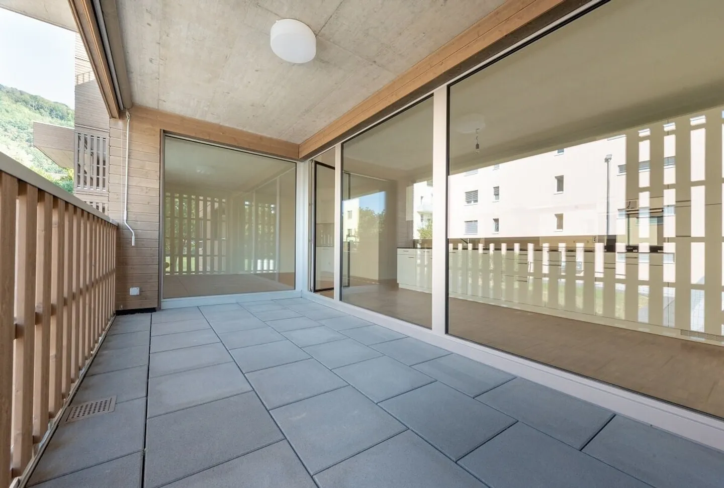 High-quality 3.5-room apartment at the foot of the Jura - Photo 7 of 8