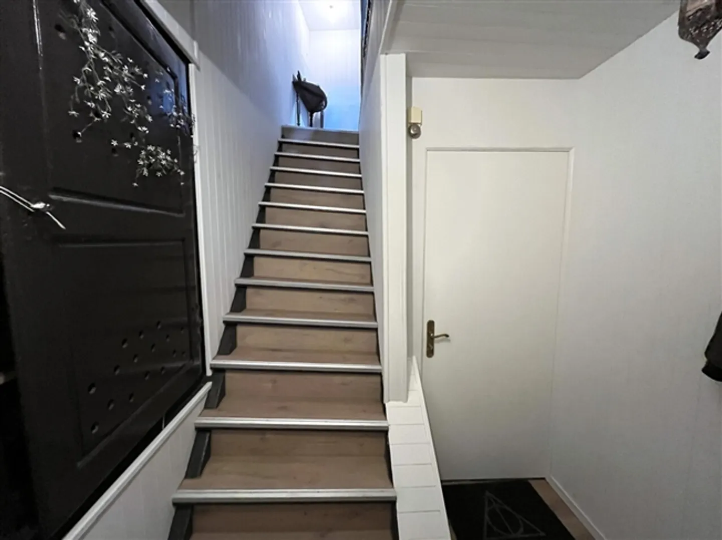 3.5 Rooms, Unusual for 170 m² in the Heart of Vevey - Photo 15 of 15