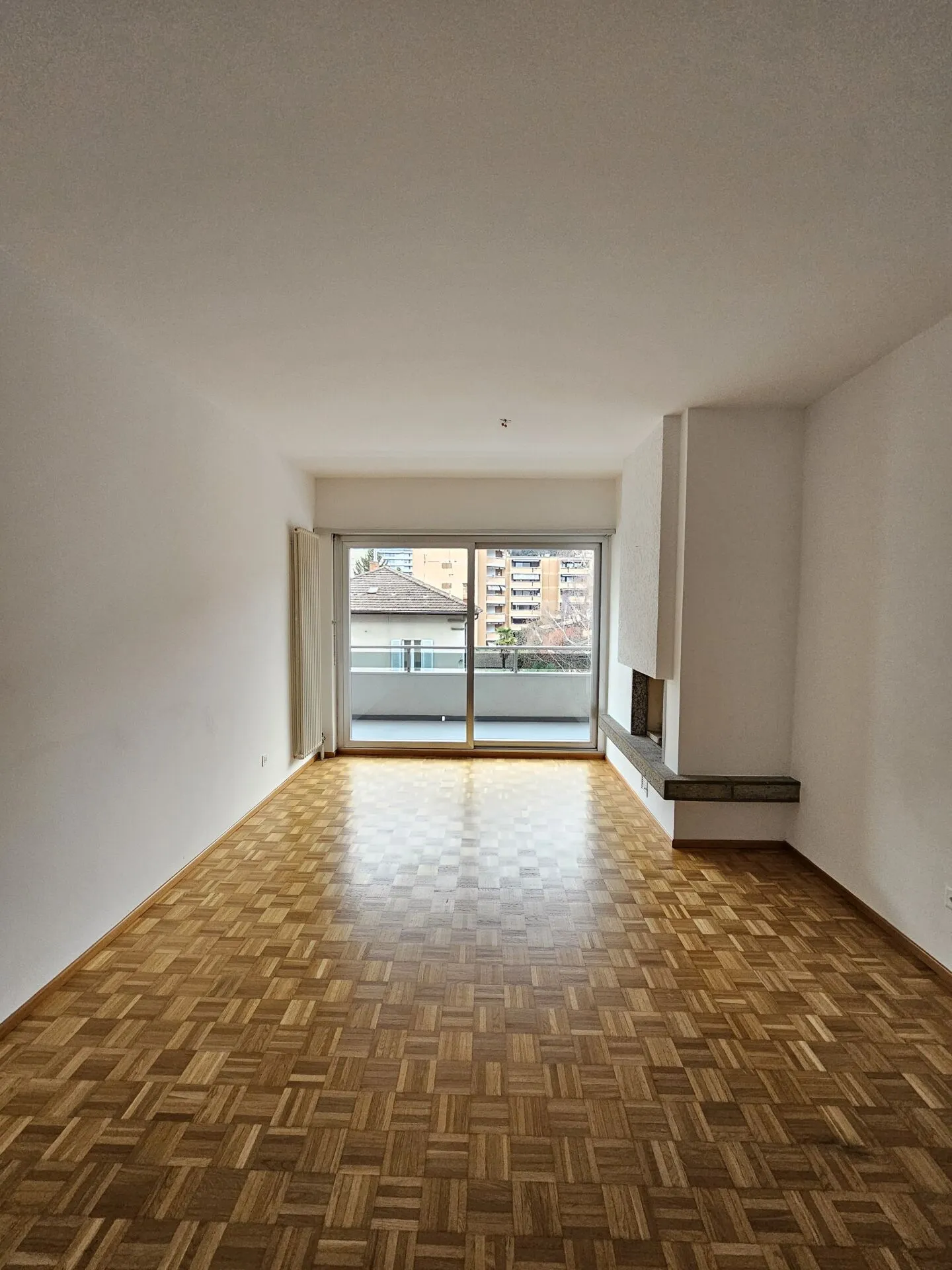 3.5 rooms a few steps from the center - Photo 1 of 6