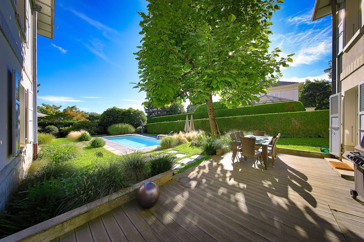 Propriété de prestige entourée de verdure à Lausanne - Photo 3 sur 9