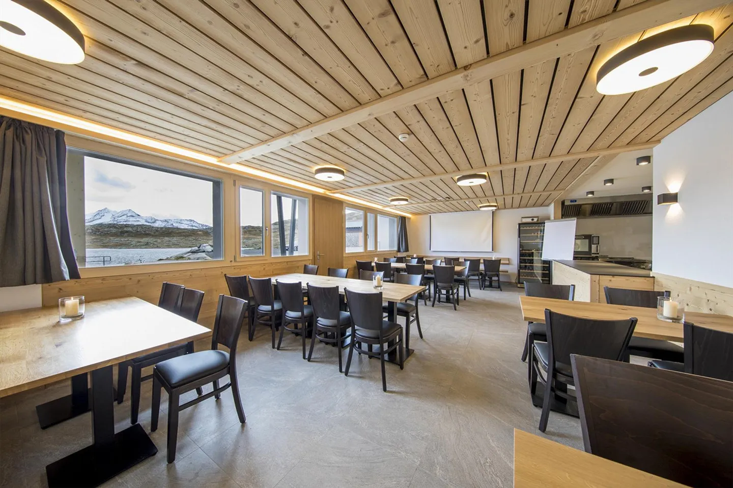 Excursion restaurant with magnificent view for sale - Photo 11 of 15