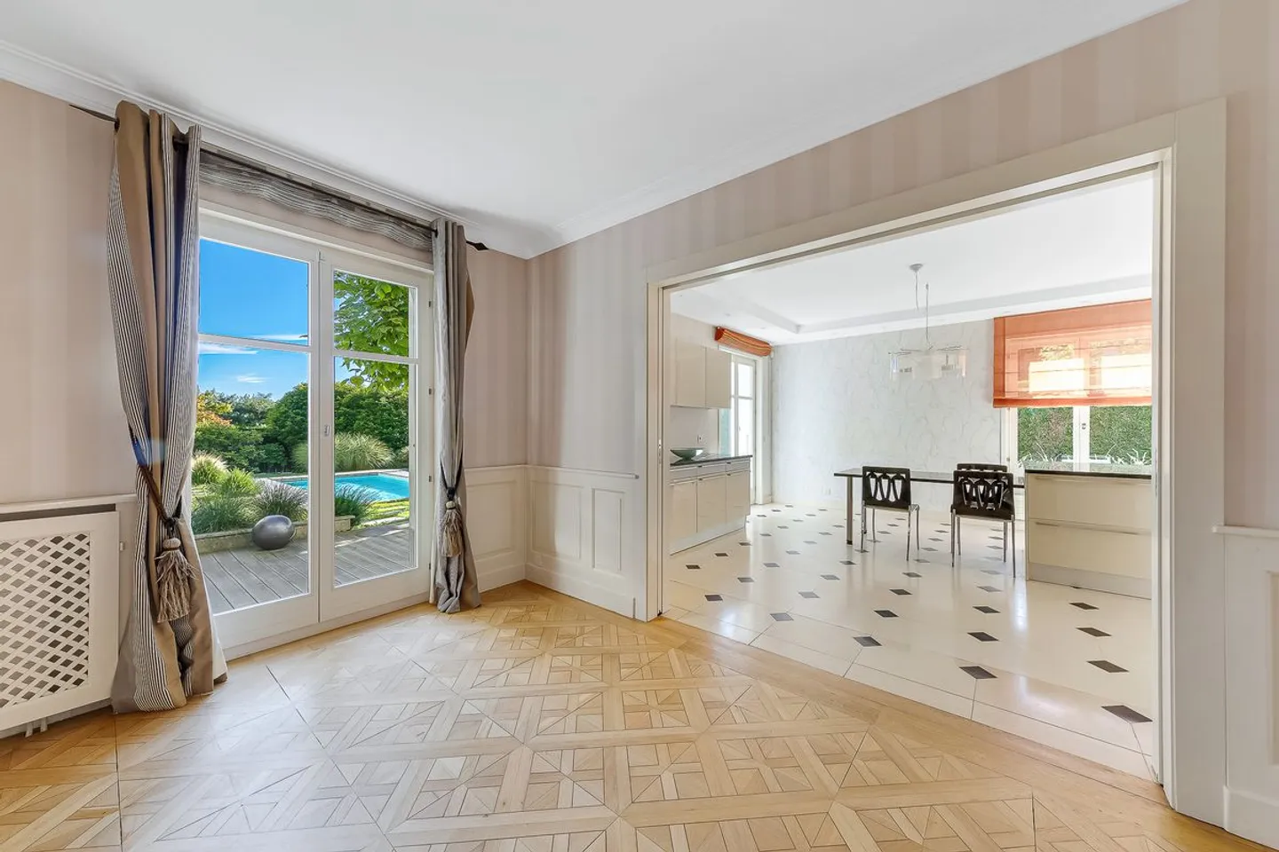 Propriété de prestige entourée de verdure à Lausanne - Photo 6 sur 9