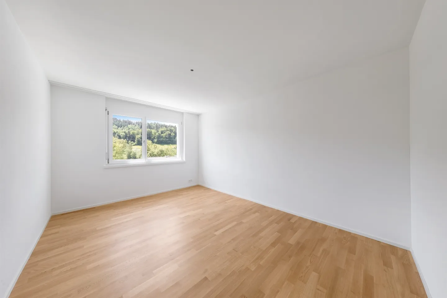 Modernes Apartment mit Balkon - Foto 3 von 5