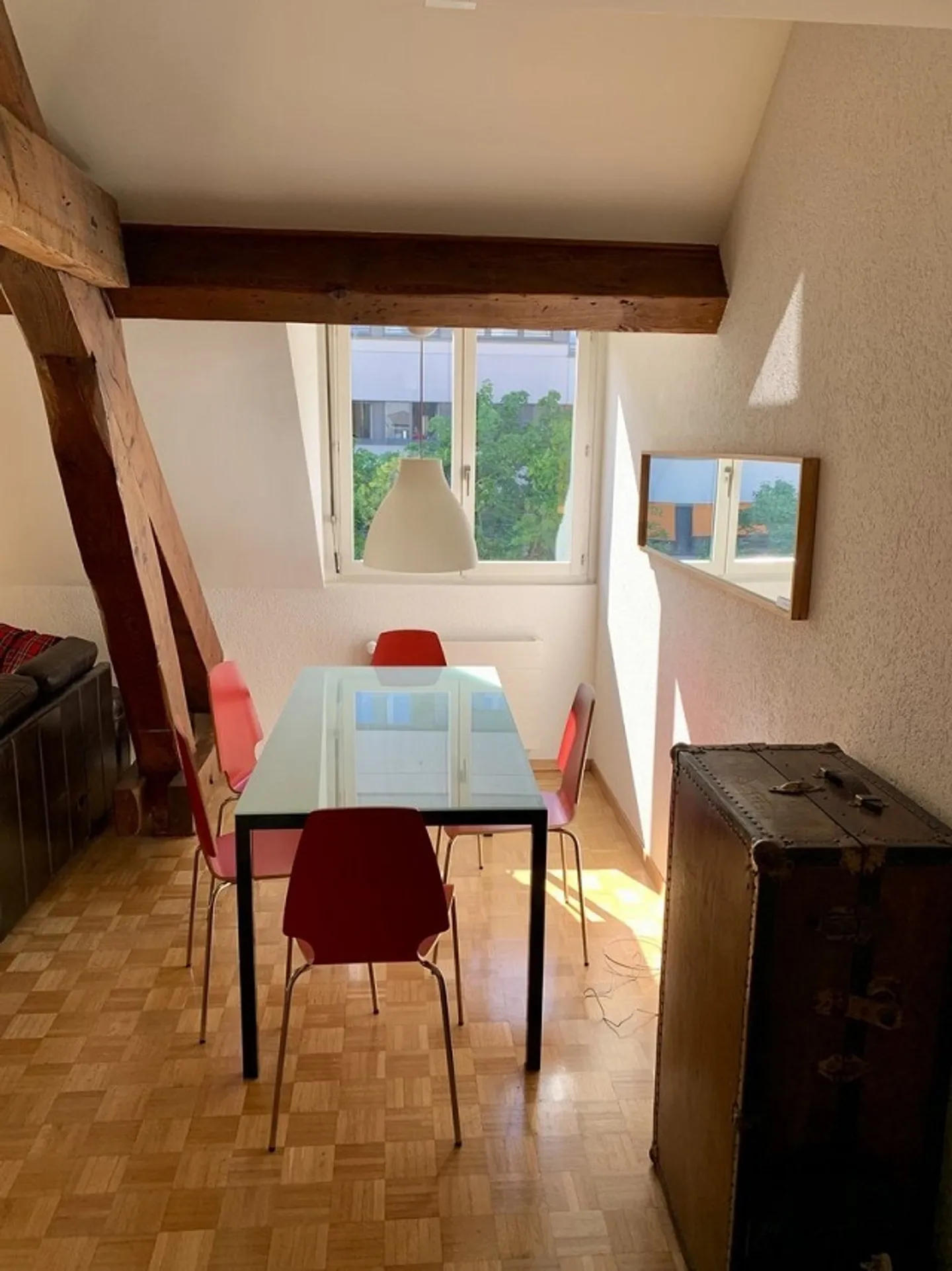 Apartment for rent - Photo 3 of 9