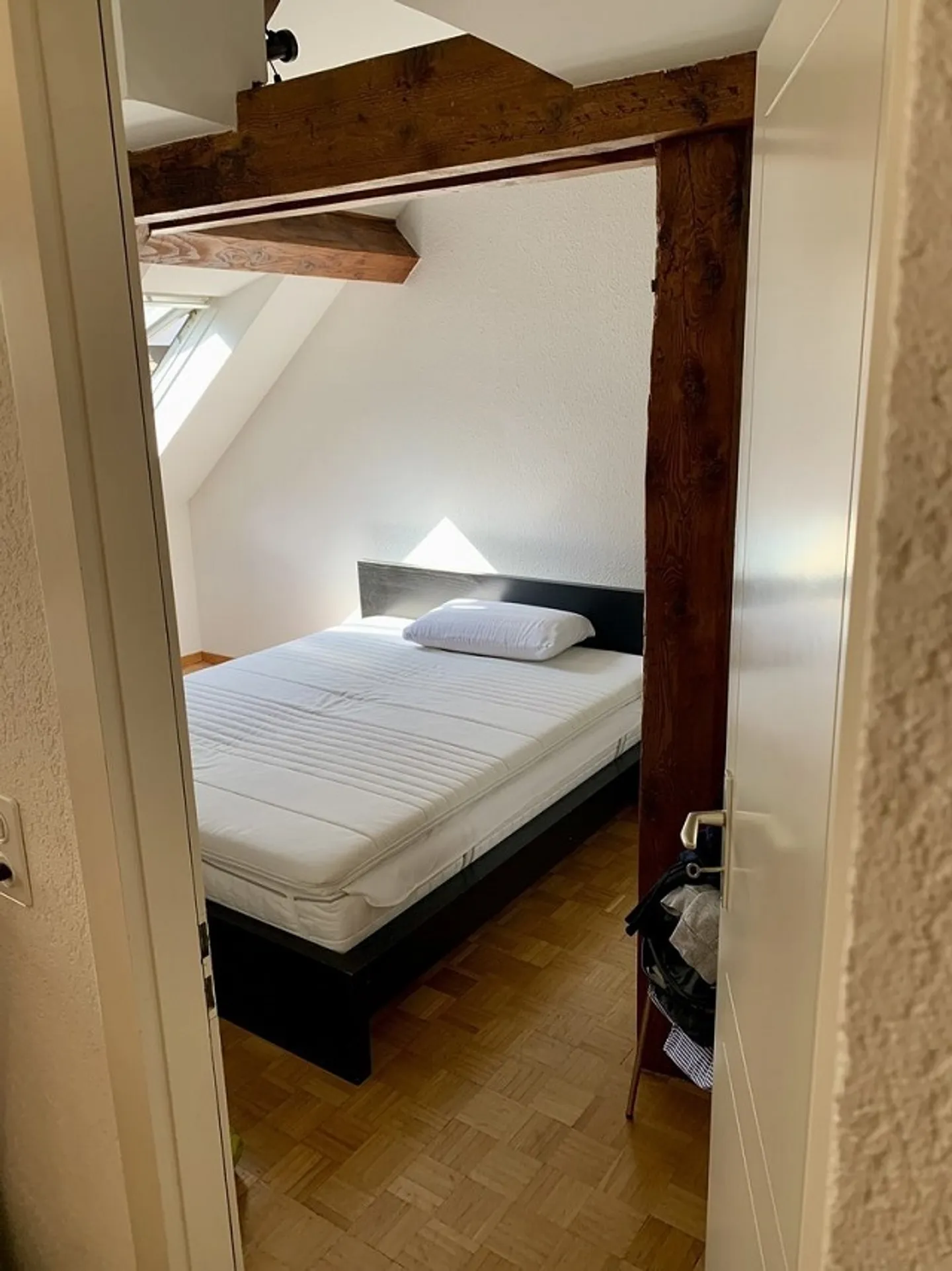 Apartment for rent - Photo 7 of 9