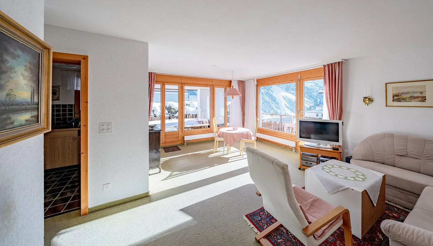 HOLIDAY LUCK IN AROSA - 3.5 ROOM APARTMENT WITH DREAM VIEW - Photo 5 of 5