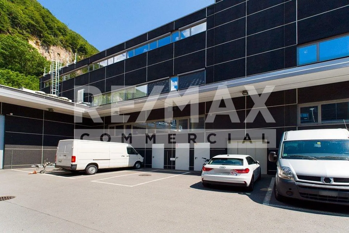 For rent: Spacious commercial space in the center CAST-CASTIONE - Photo 4 of 13