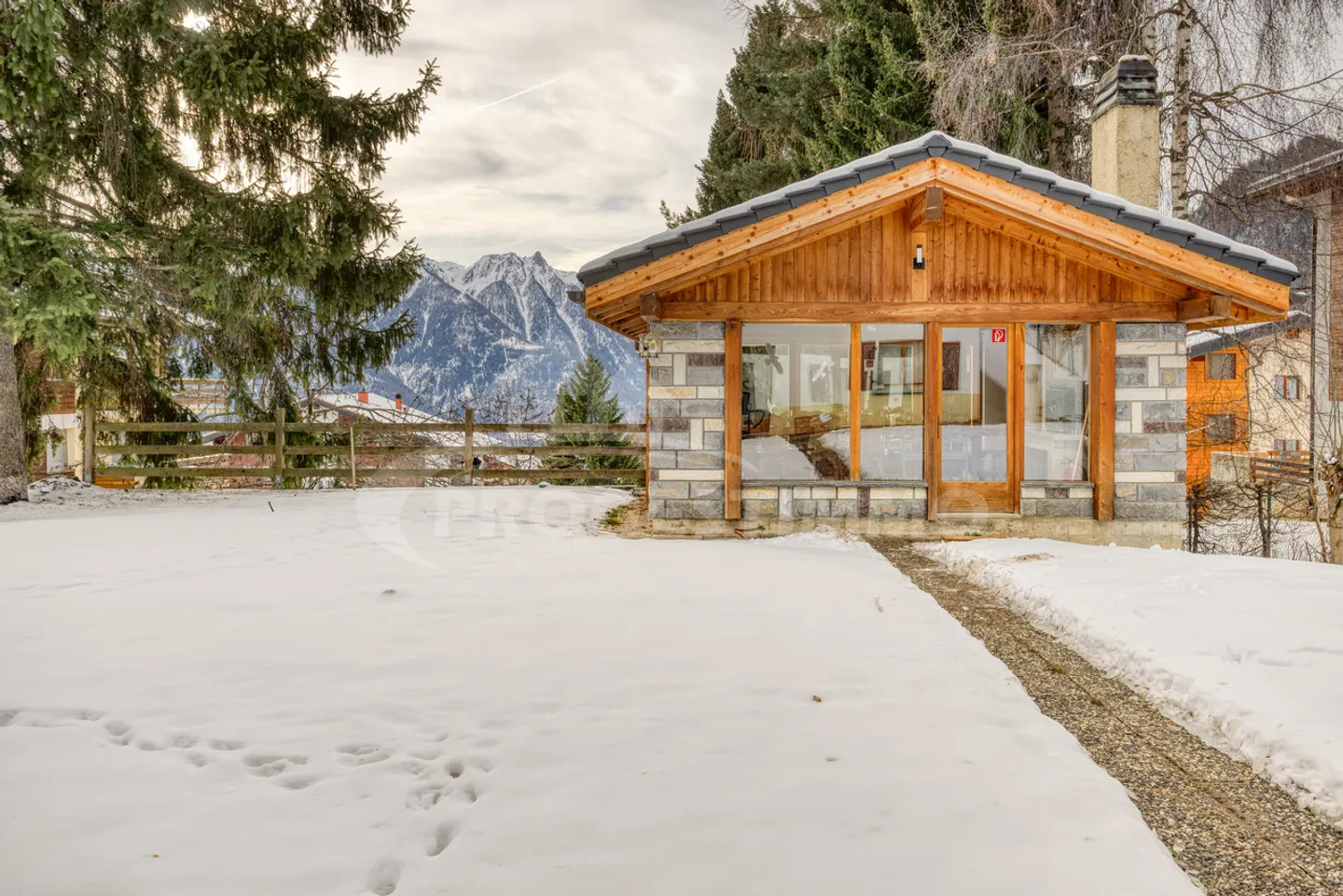 Casa singola in vendita - Foto 2 di 17