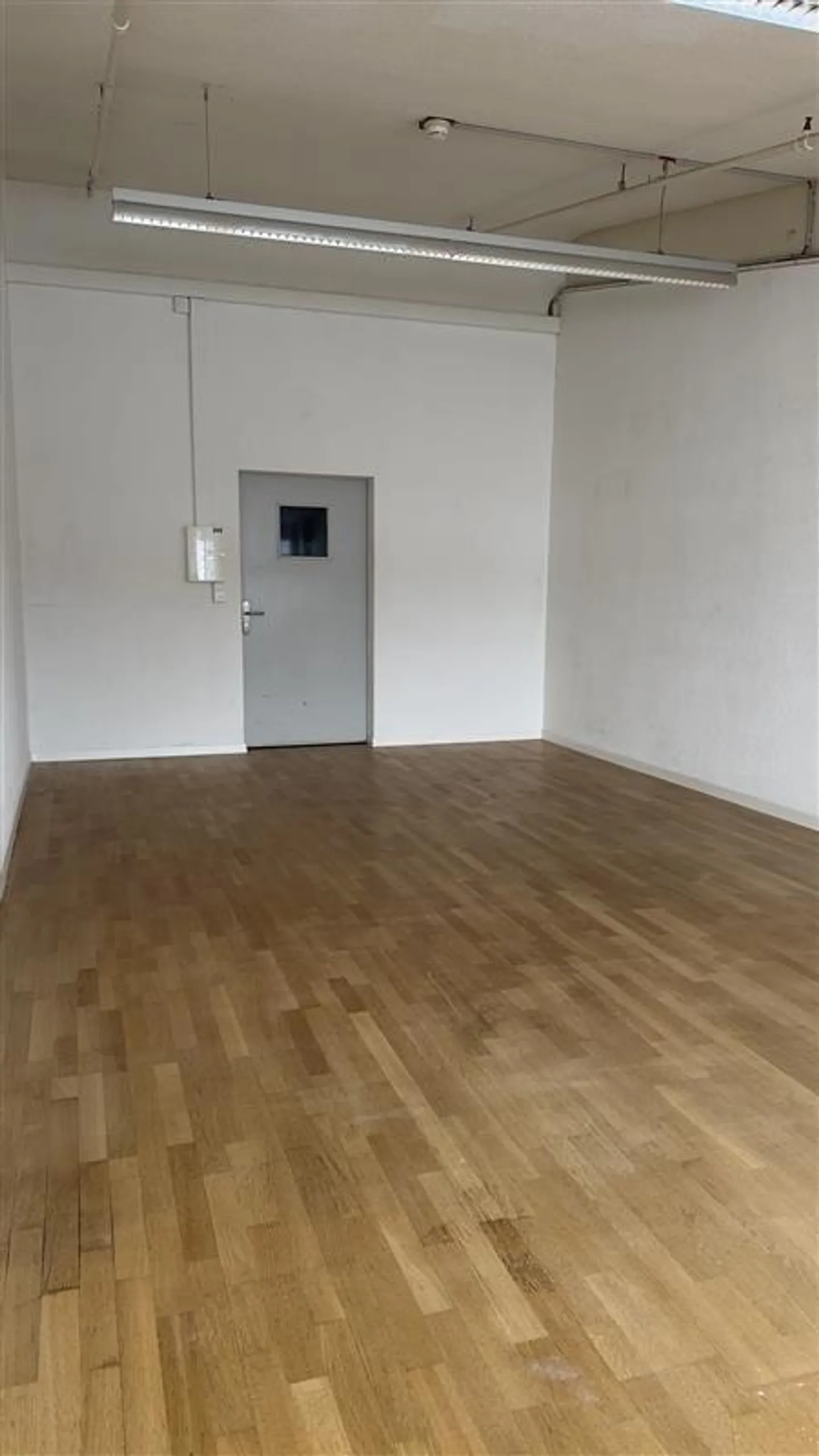 Il tuo spazio ufficio nel Zentareal - Foto 3 di 4