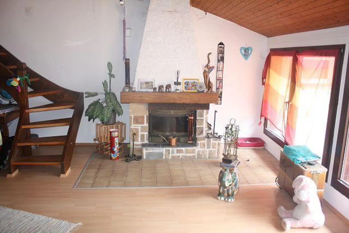 Casa trifamiliare con annesso, stalla e prato - Foto 6 di 25