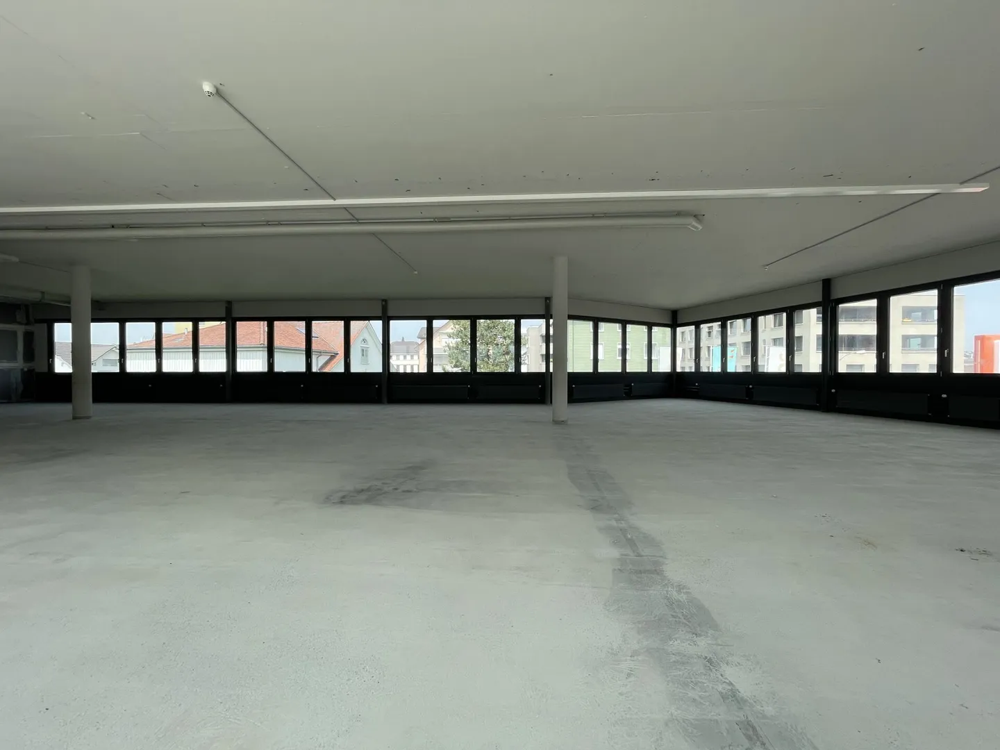 Vielseitige Gewerbefläche - Foto 4 von 10
