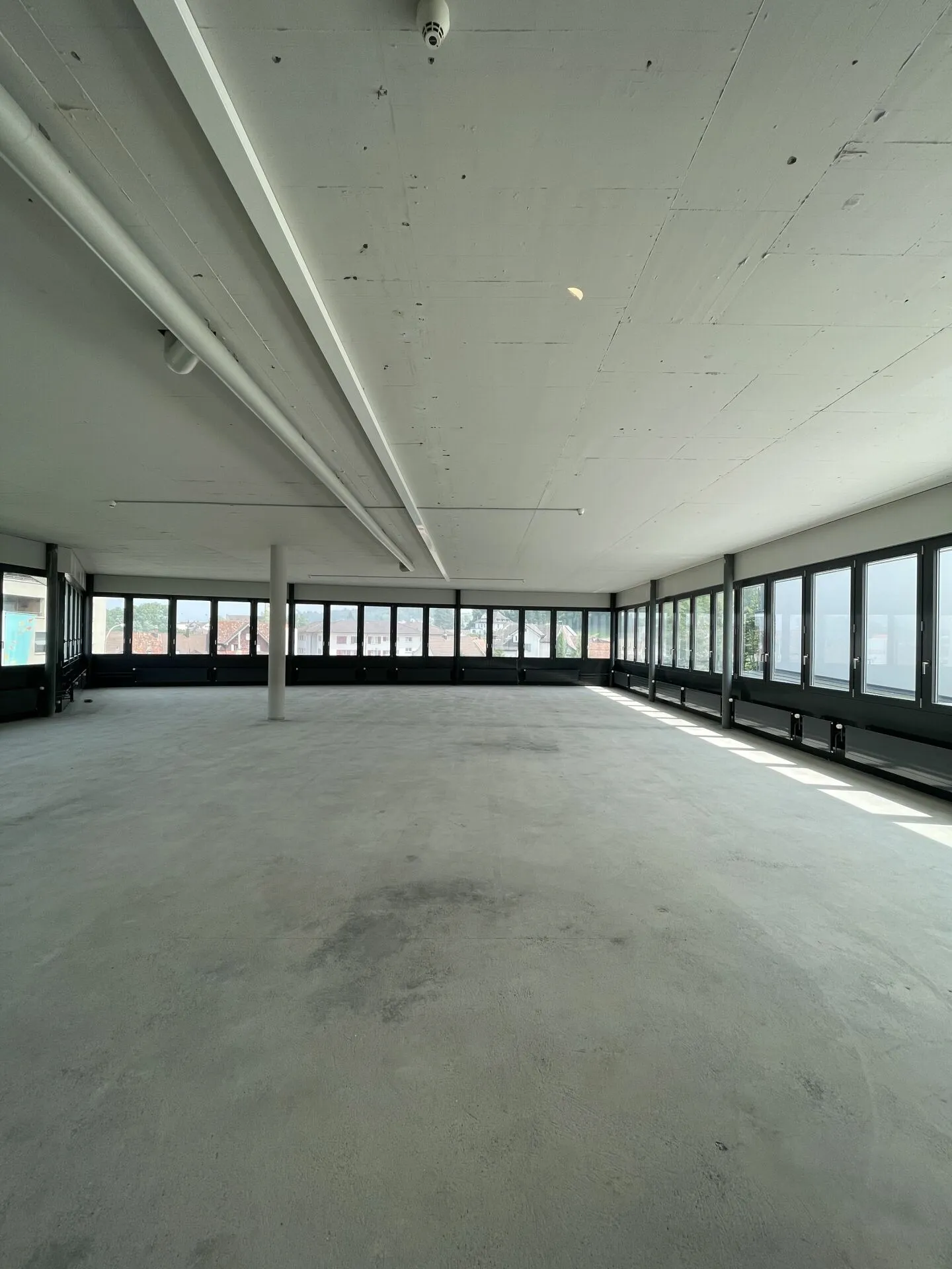 Vielseitige Gewerbefläche - Foto 6 von 10