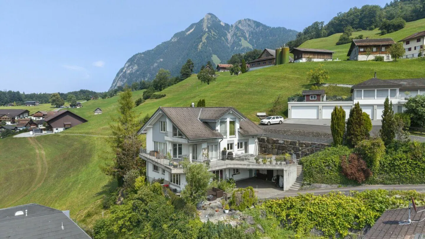 Una casa promettente con potenziale - Foto 5 di 16