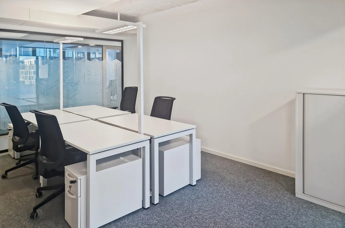 Bureaux privés entièrement équipés pour vous et votre équipe dans l'Espace Ambassador House - Photo 4 sur 12