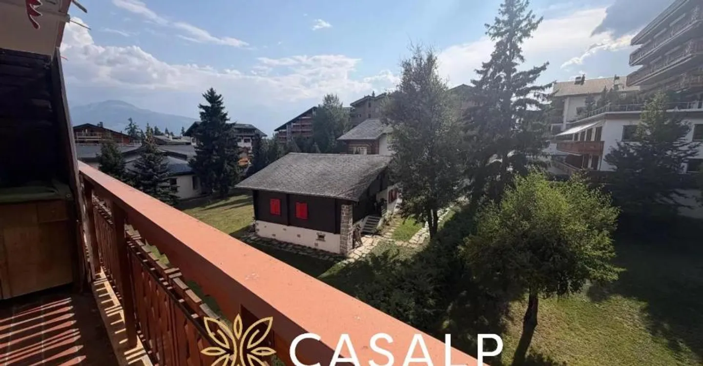 Charming 2.5 rooms - Central Street Crans - Photo 1 of 13