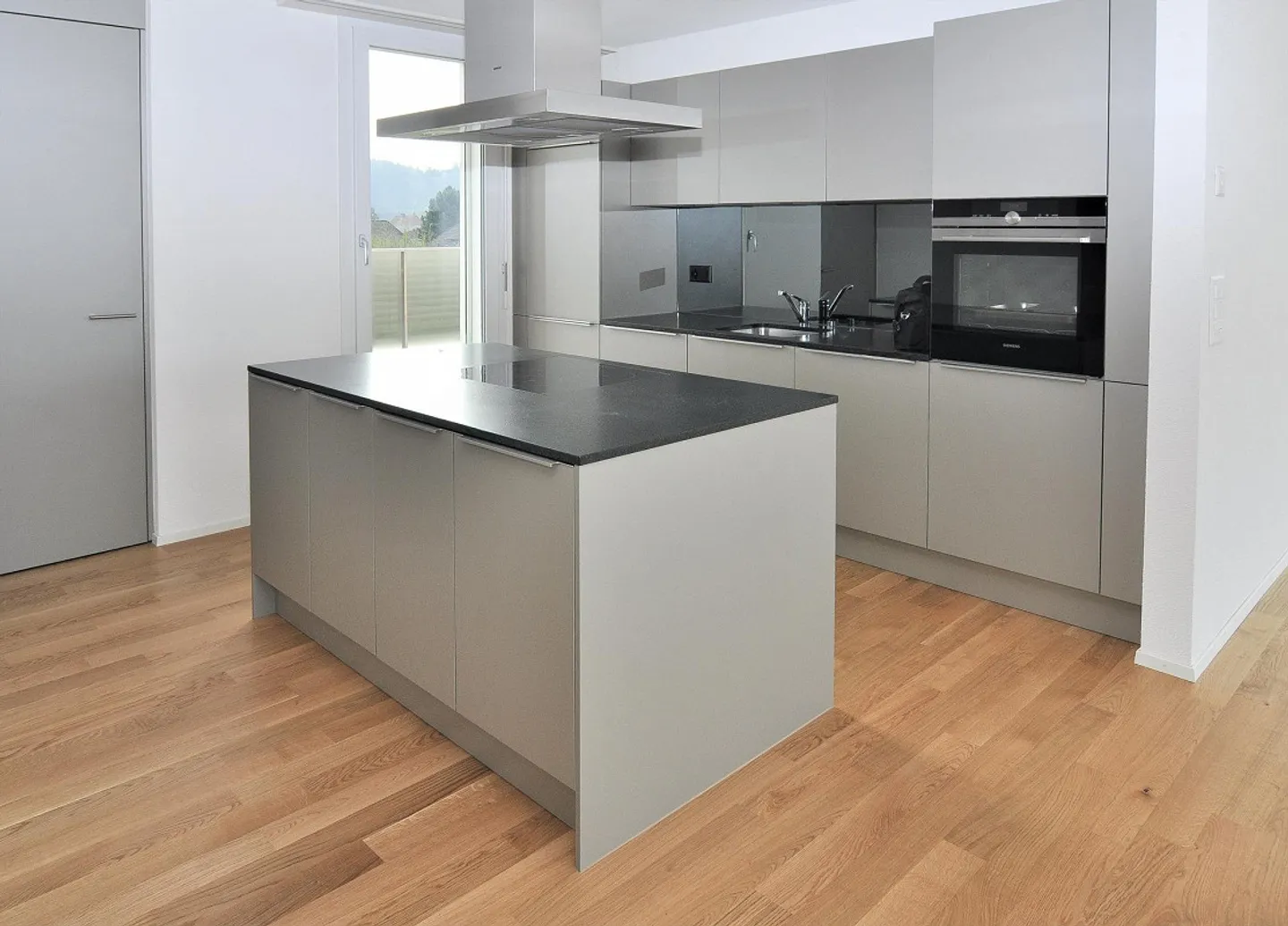 Appartamento attico 3.5 locali con grande terrazza - Foto 2 di 13