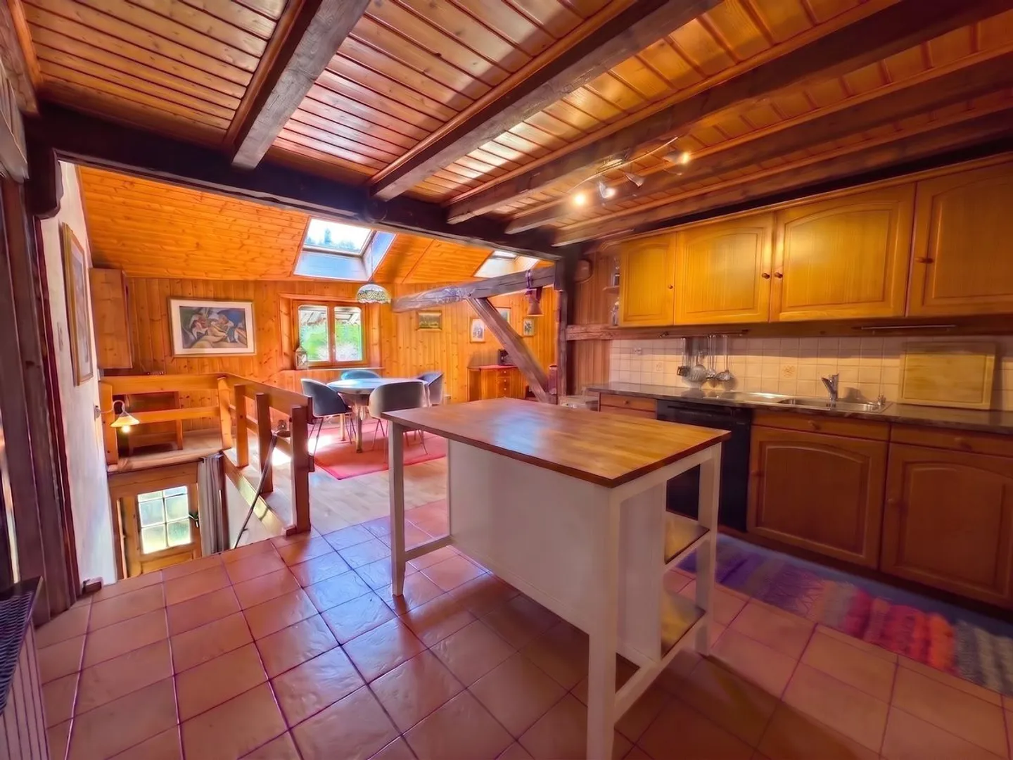 Casa in vendita a Charbonnières con 6,5 stanze - 230 m², con appartamento di 2 stanze e grande giardino - Foto 5 di 13