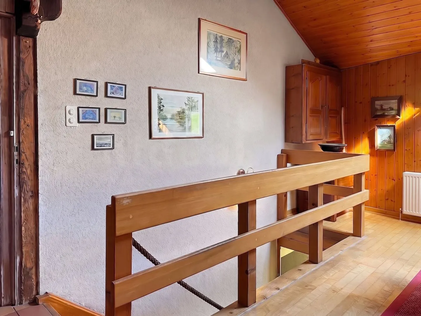 Casa in vendita a Charbonnières con 6,5 stanze - 230 m², con appartamento di 2 stanze e grande giardino - Foto 11 di 13