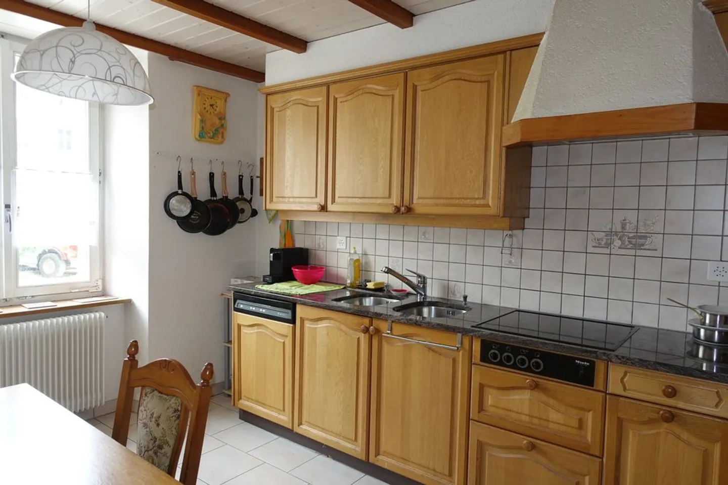 Tramelan - House with 11 1/2 Rooms and Garage - Photo 4 of 13