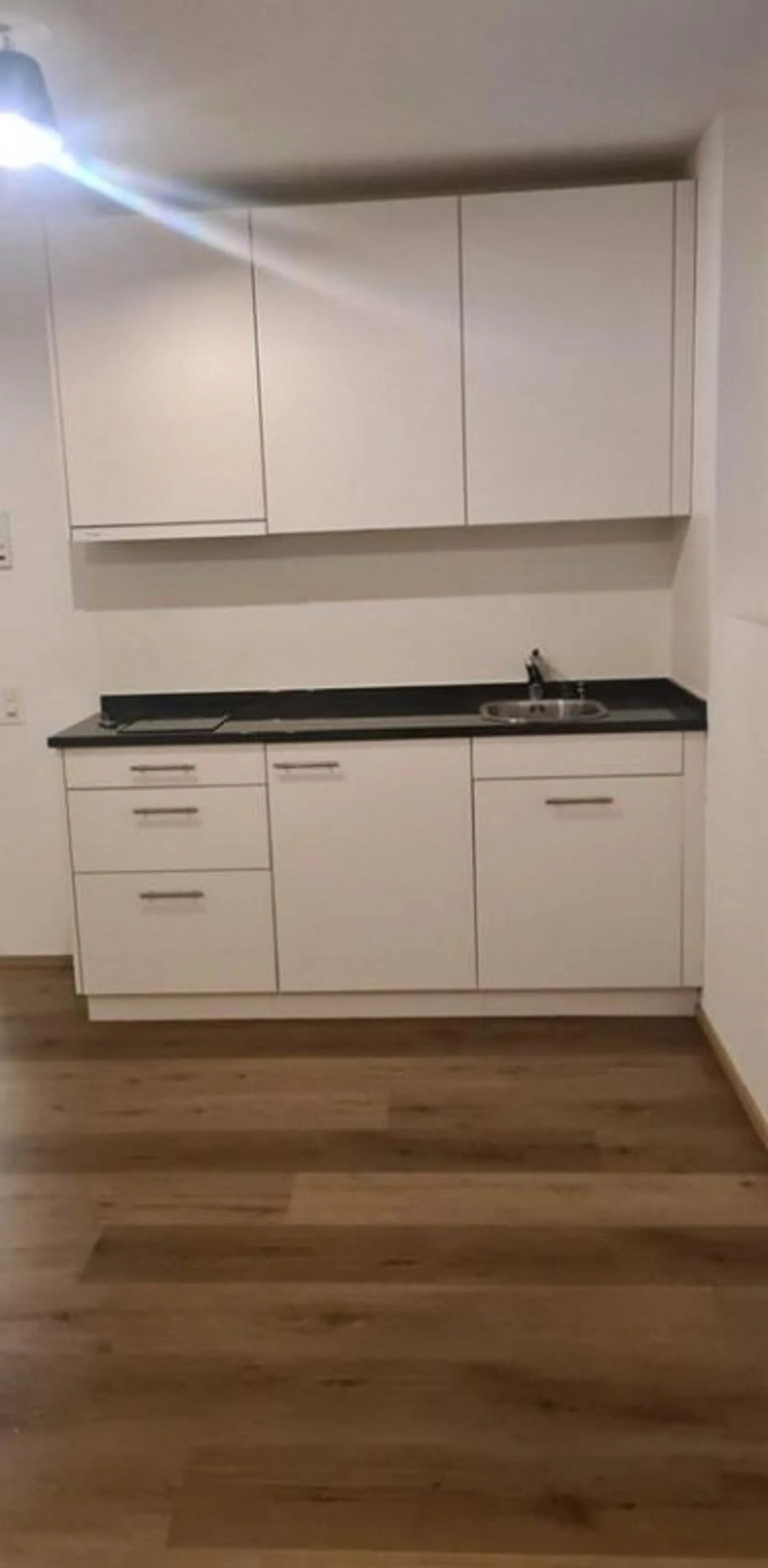 Moderno appartamento monolocale in posizione centrale - Foto 2 di 3