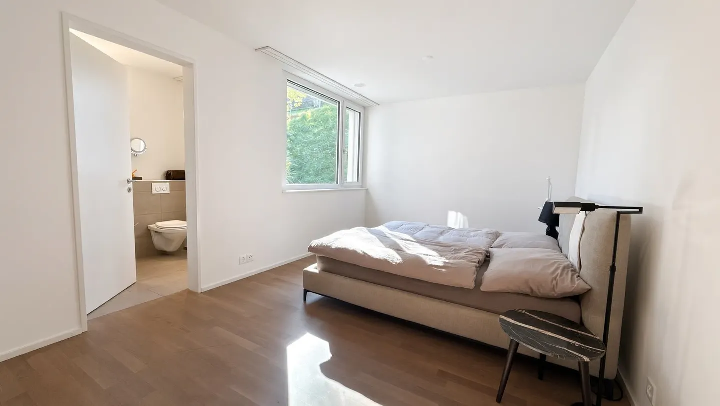 A Pearl with Lake View – Stylish 3½-Room Apartment - Photo 8 of 11