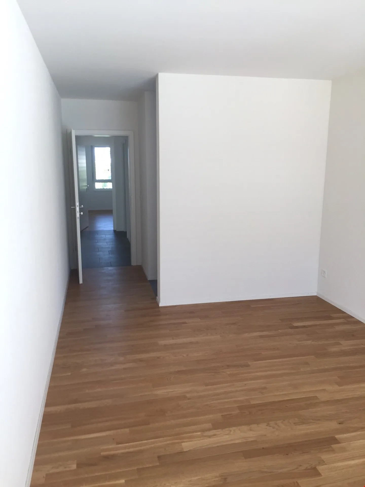 Appartement lumineux de 3.5 pièces dans un quartier résidentiel calme - Photo 7 sur 12