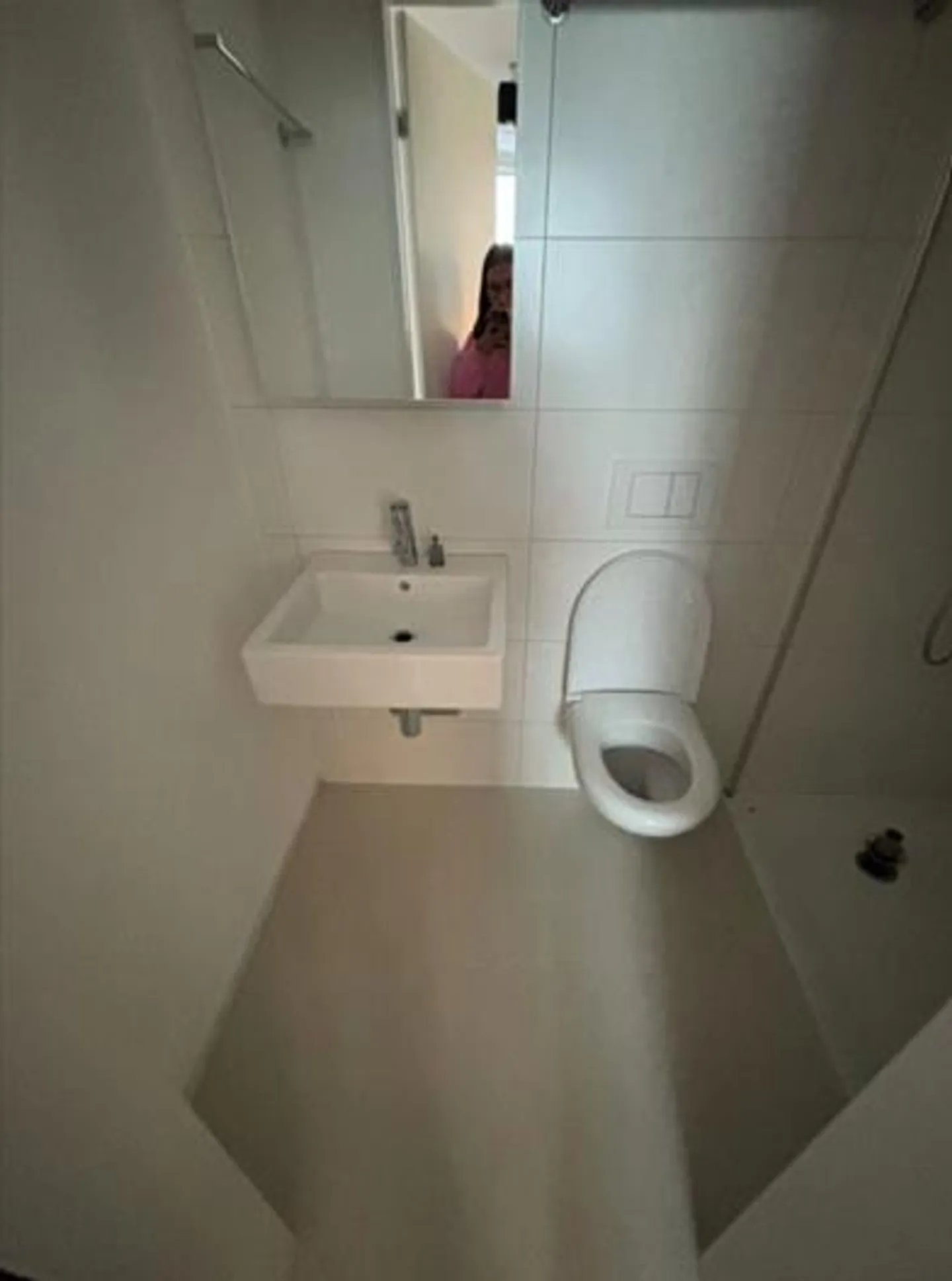 Moderno appartamento monolocale in posizione centrale - Foto 3 di 3