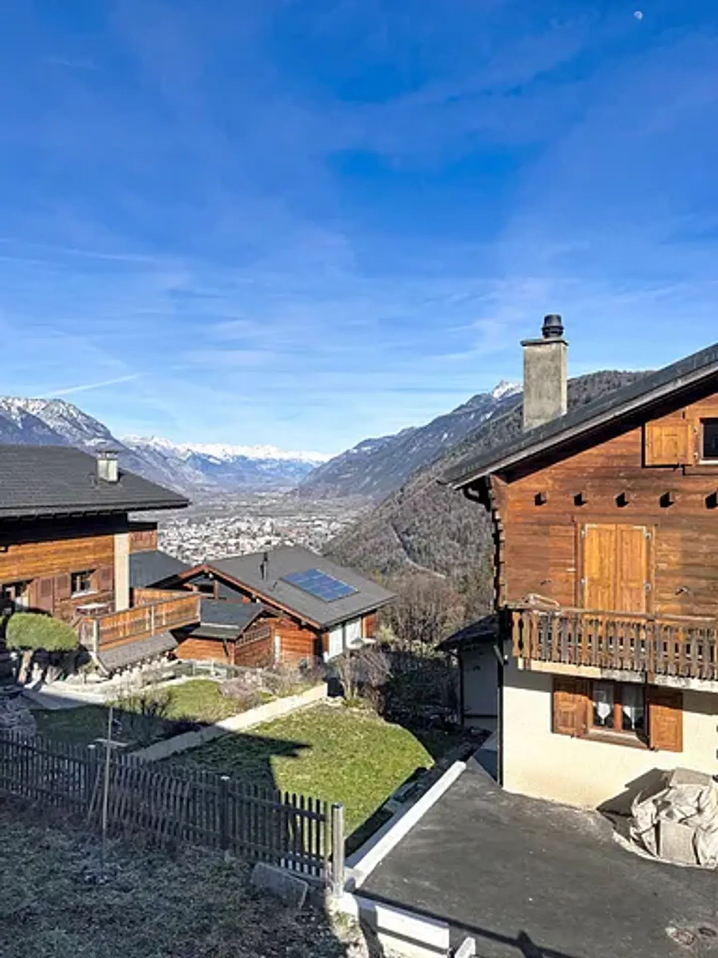 Semi-Detached House 3.5 Rooms - Photo 1 of 8