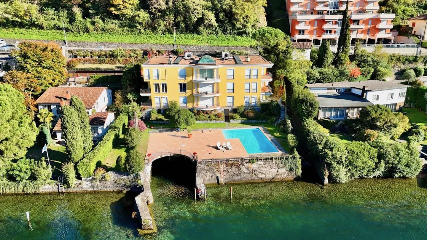 Refined Apartment with Breathtaking Lake View and Boat Dock - Photo 1 of 3