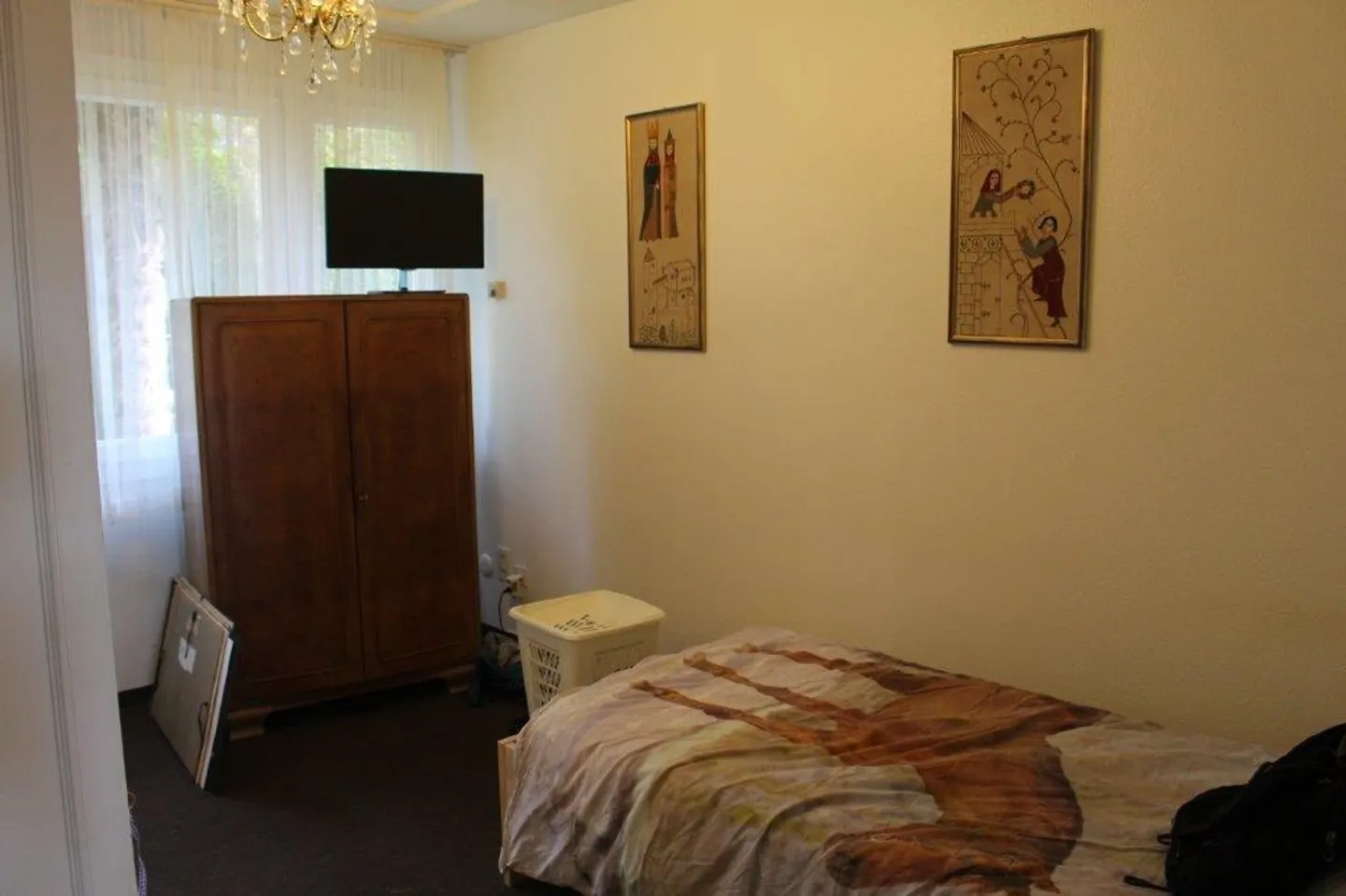 Appartamento di 5.5 locali con piscina - Foto 4 di 18