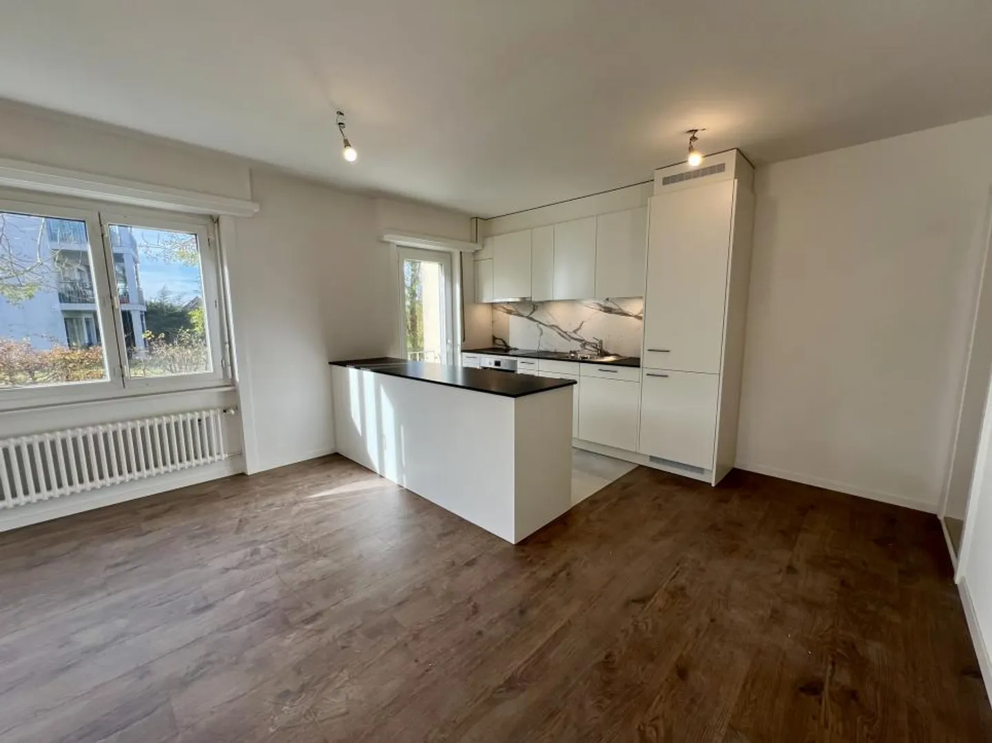 3.5 Room Apartment - Photo 1 of 9