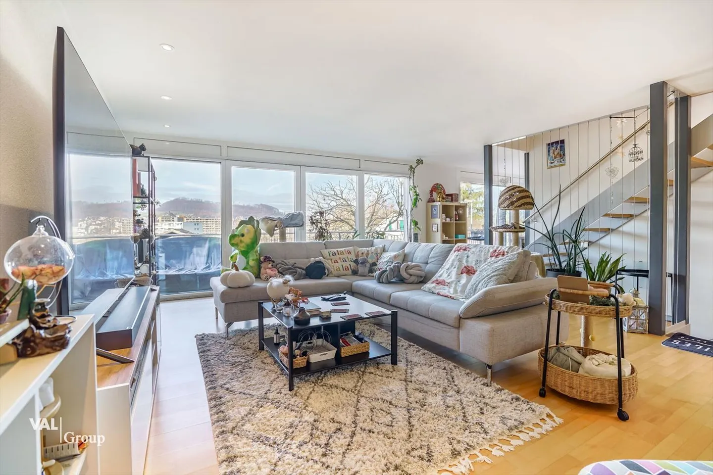 Maison 6.5 pièces - Photo 2 sur 13