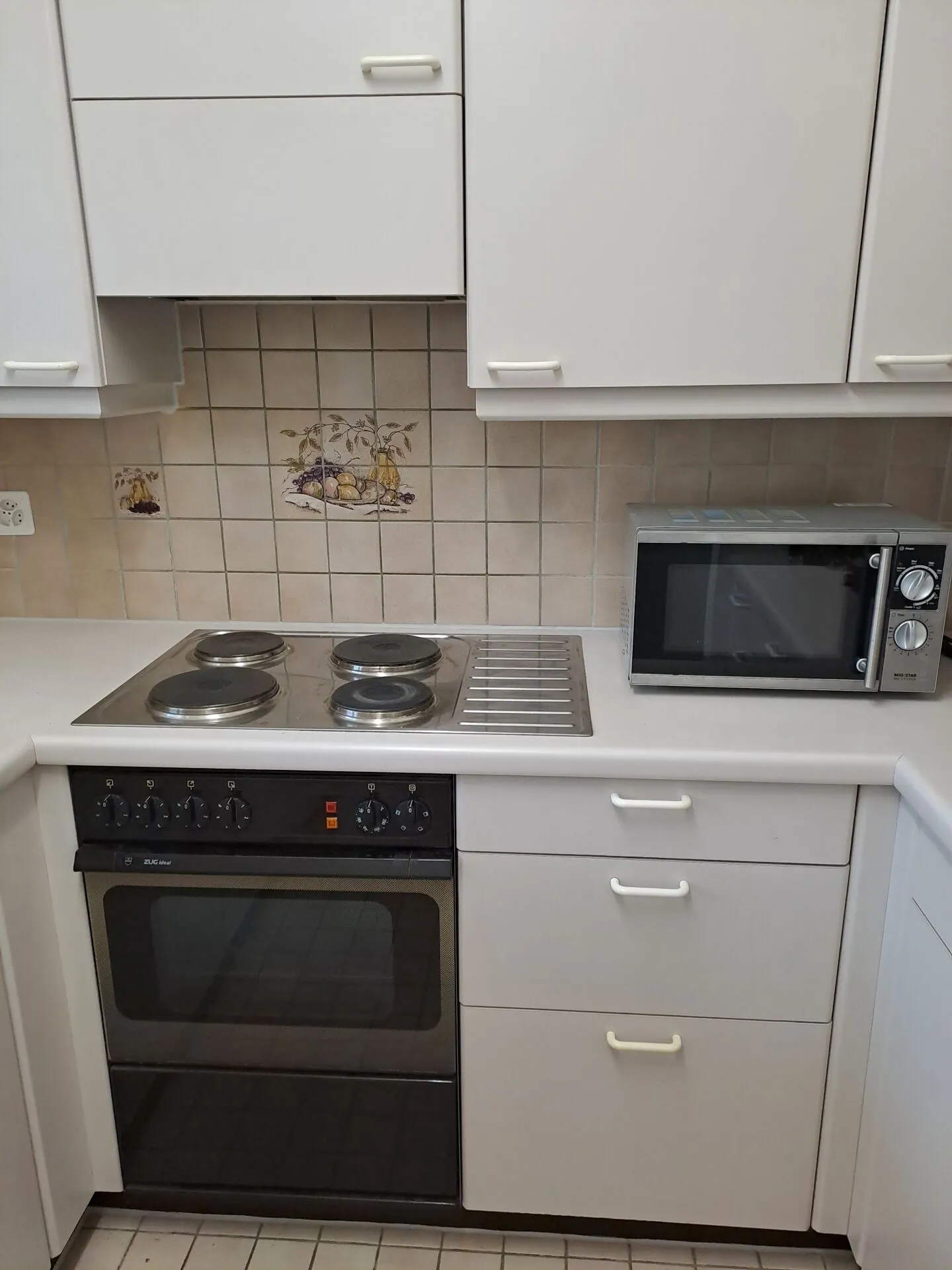 Helle Wohnung mit Sitzplatz - Foto 6 von 10