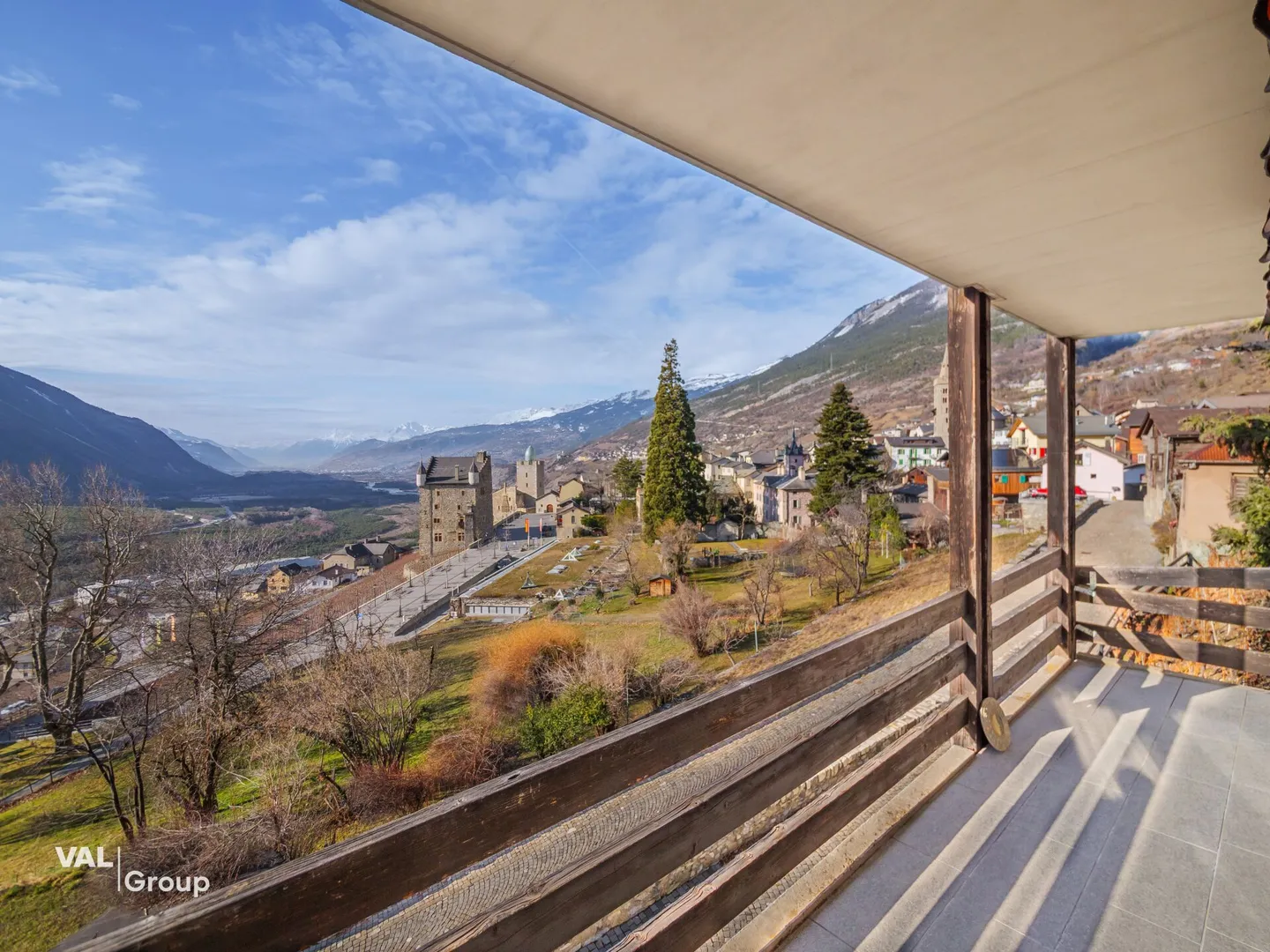 Une maison avec vue - Maison individuelle dans un emplacement recherché - Photo 1 sur 15