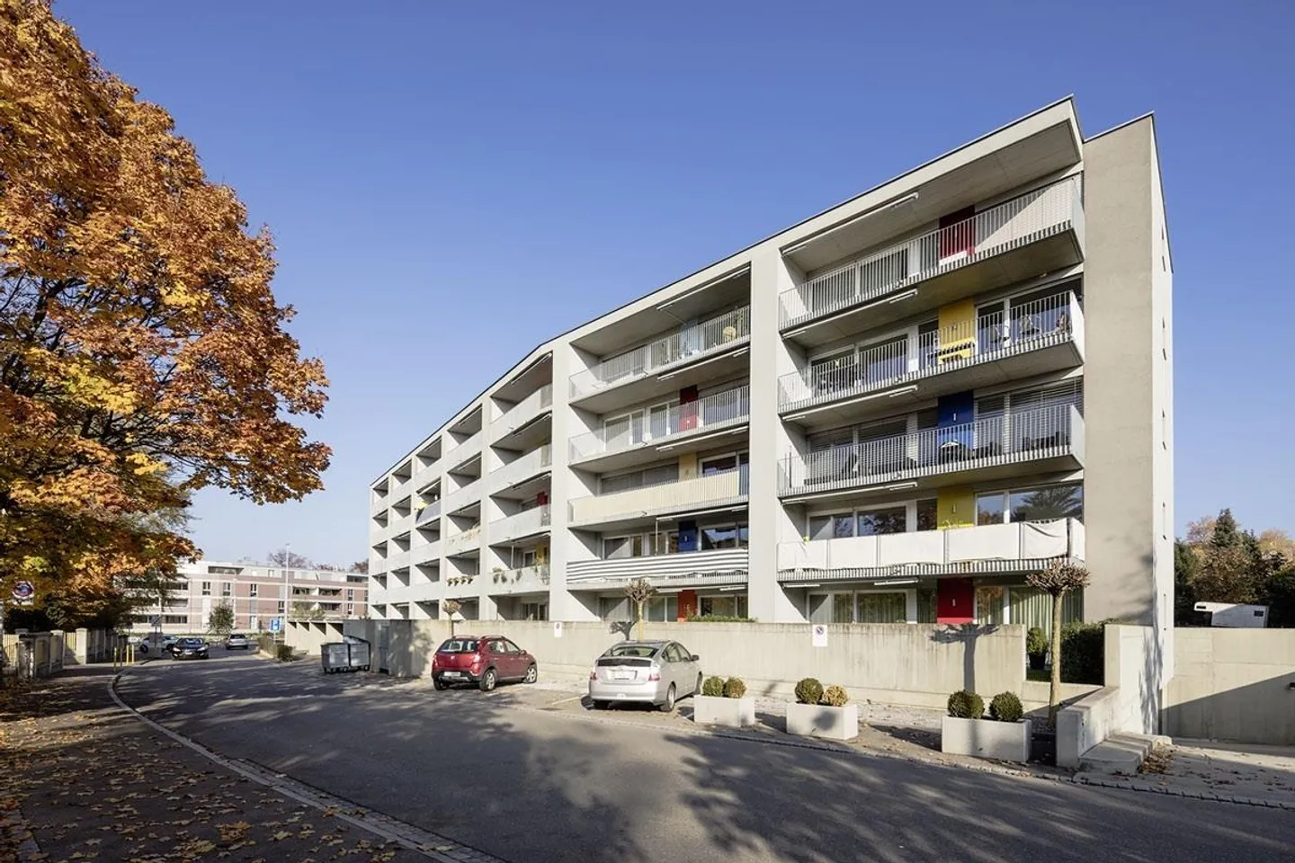 Moderne Wohnung mit Balkon - Foto 1 von 4