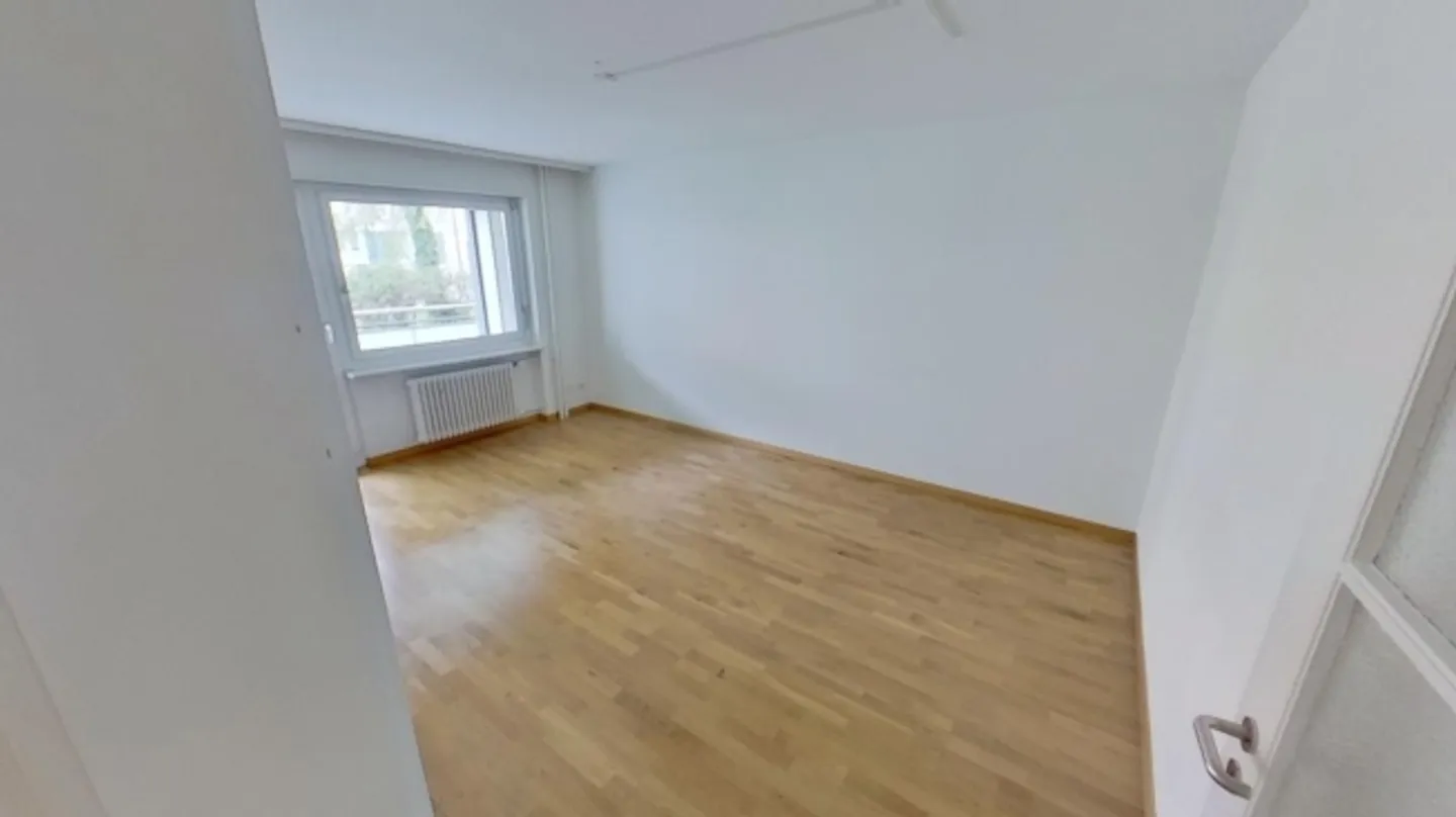 Disponibile fino al 30.11.2026: Soluzione temporanea ideale – Appartamento con 2 camere a Wiedikon - Foto 3 di 8