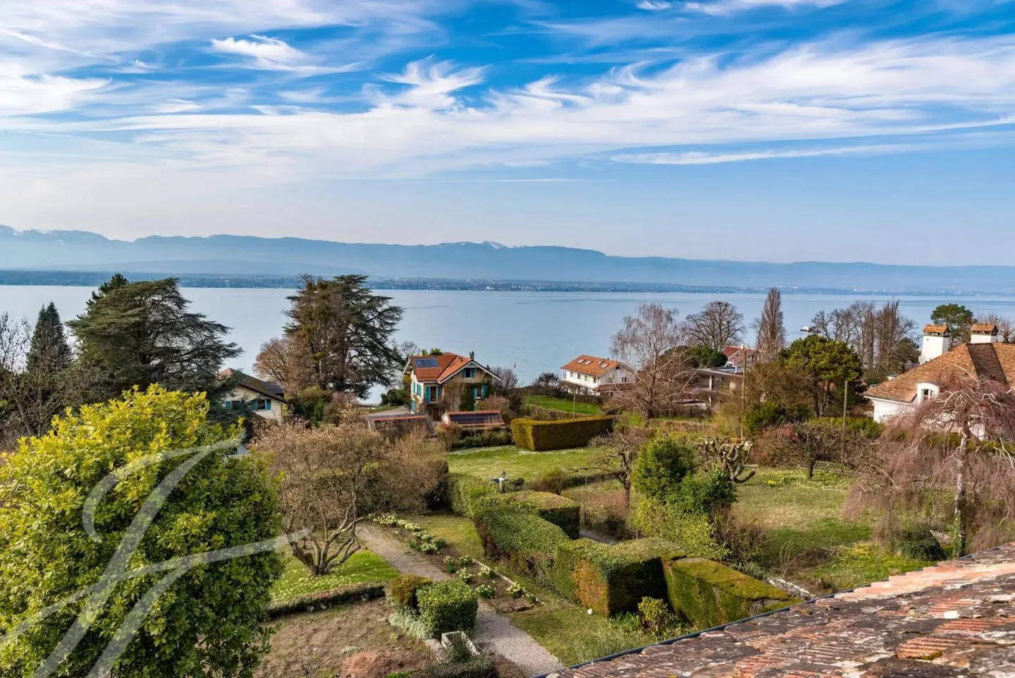 EXCLUSIVITY - Beautiful Village House with Panoramic Lake View - Photo 13 of 13