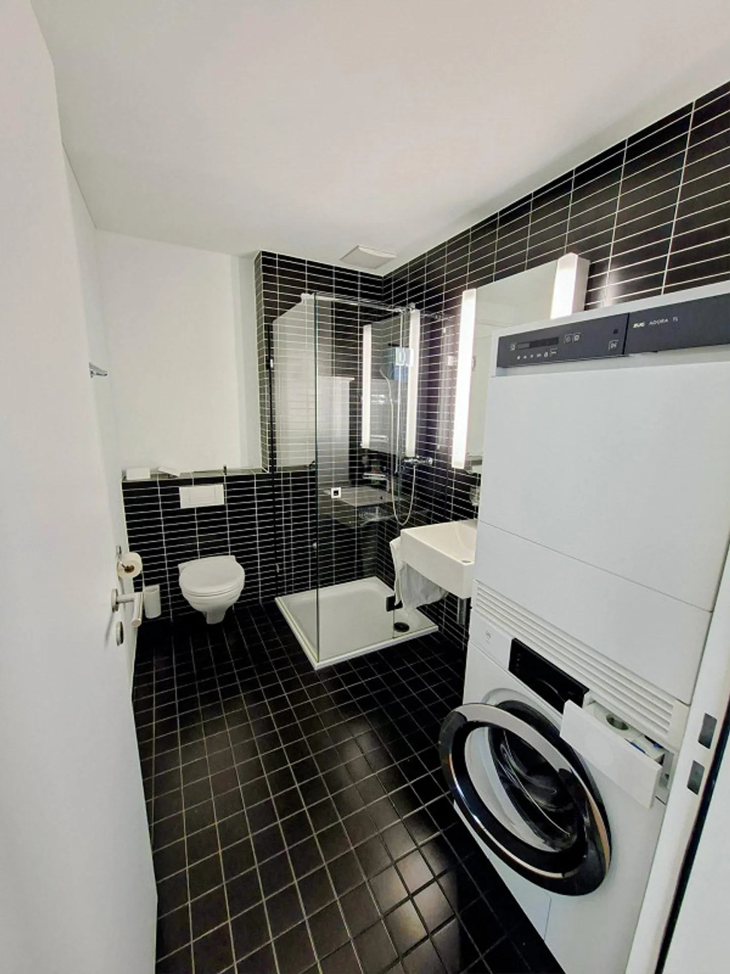 Peace & Comfort Combined – 4.5-Room Apartment with Garden Paradise in Stans - Photo 9 of 12