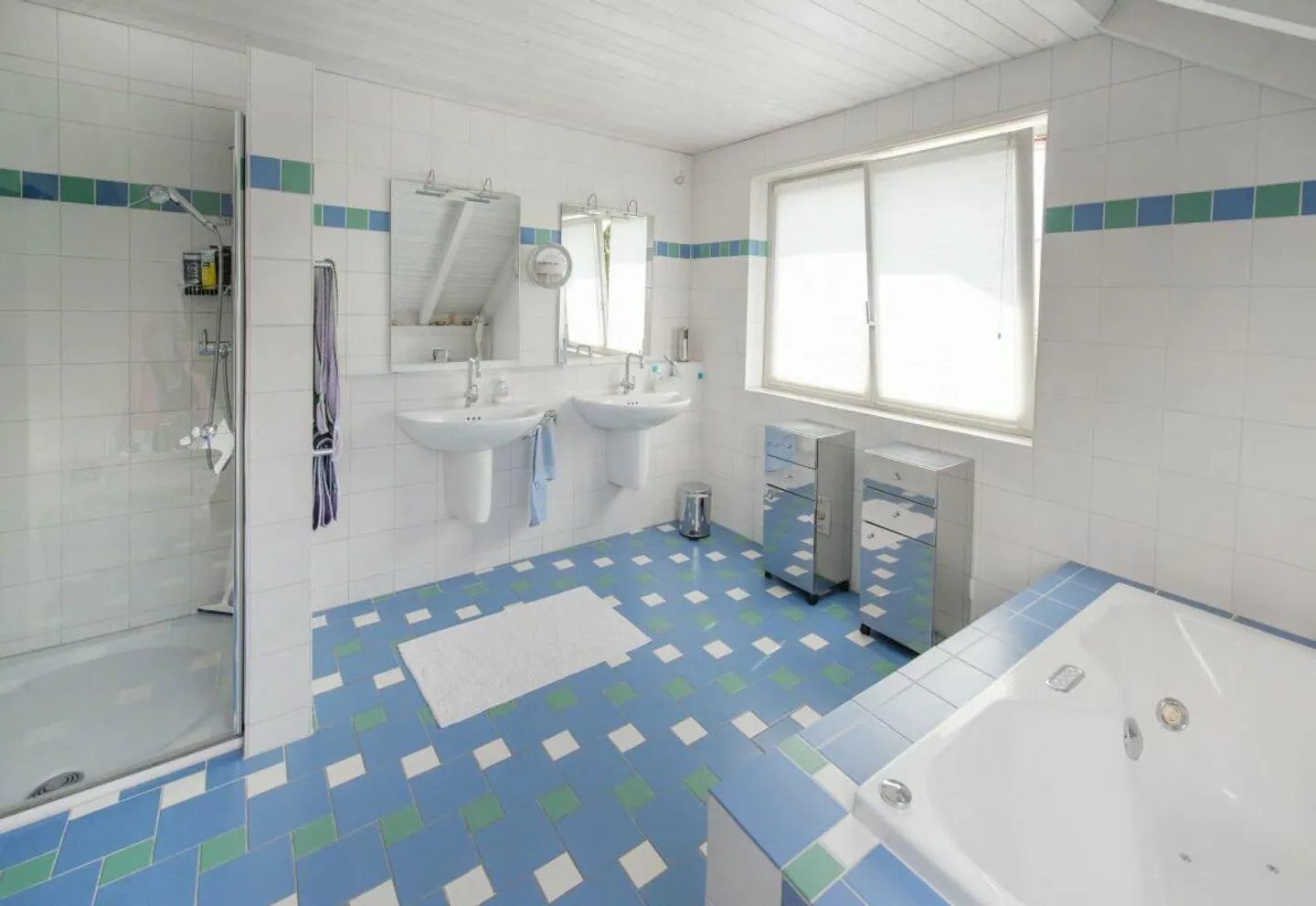 Casa unifamiliare di 6,5 stanze con vista splendida - Foto 15 di 30