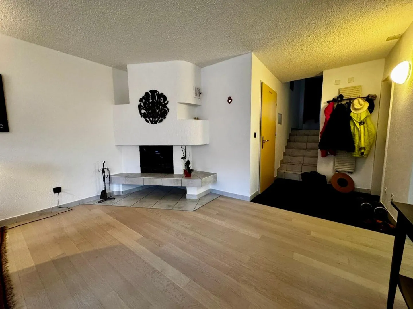 Apartment with terrace 5.5 rooms - Photo 2 of 20